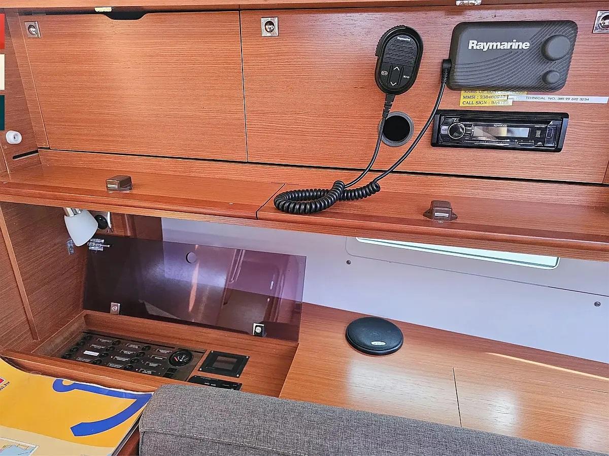 Dufour 460 GL, picture 16