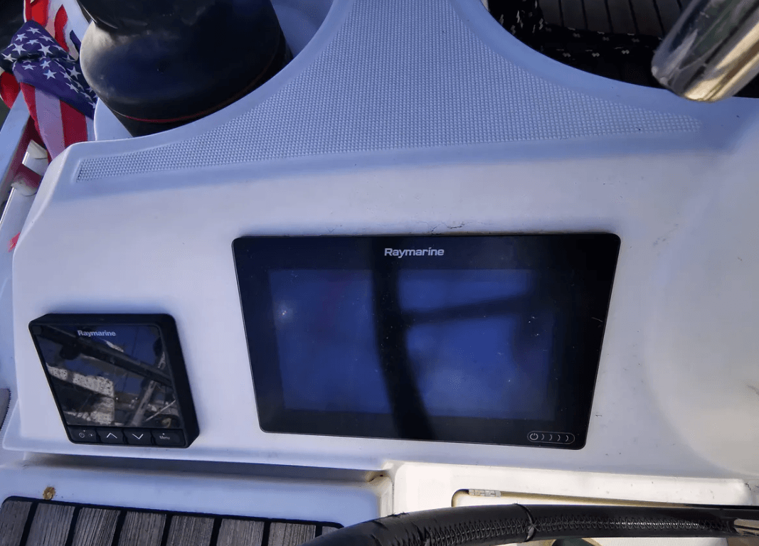 Sun Odyssey 479 - 3 cab., picture 6