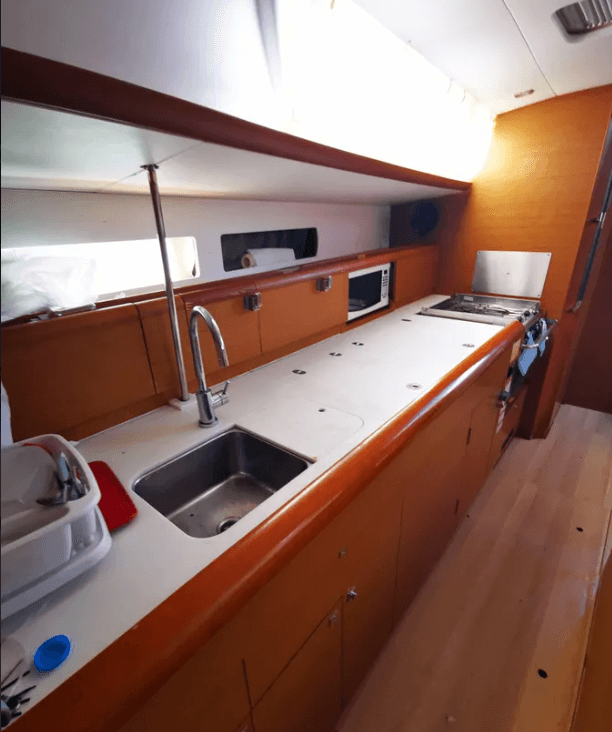 Sun Odyssey 479 - 3 cab., picture 9