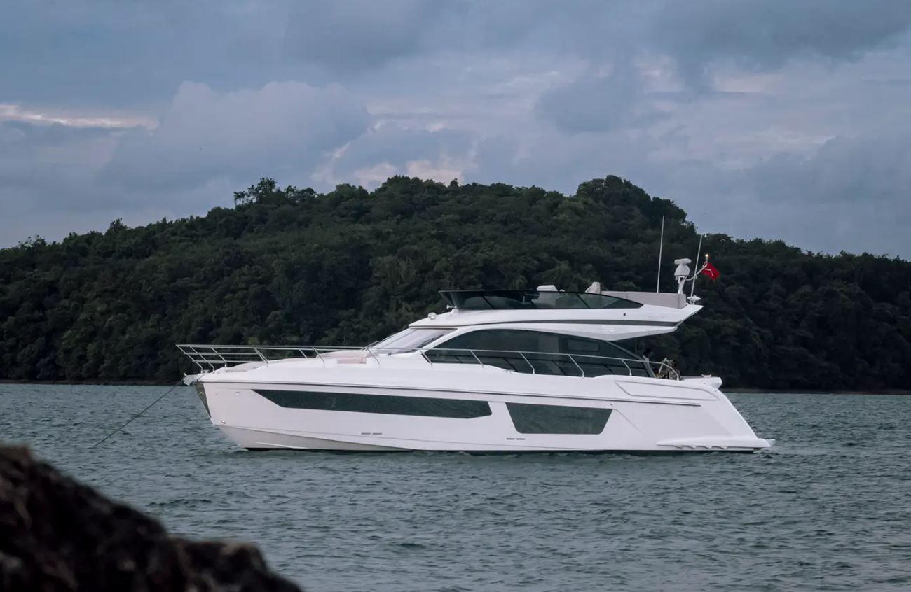 Azimut 53 Fly, picture 6