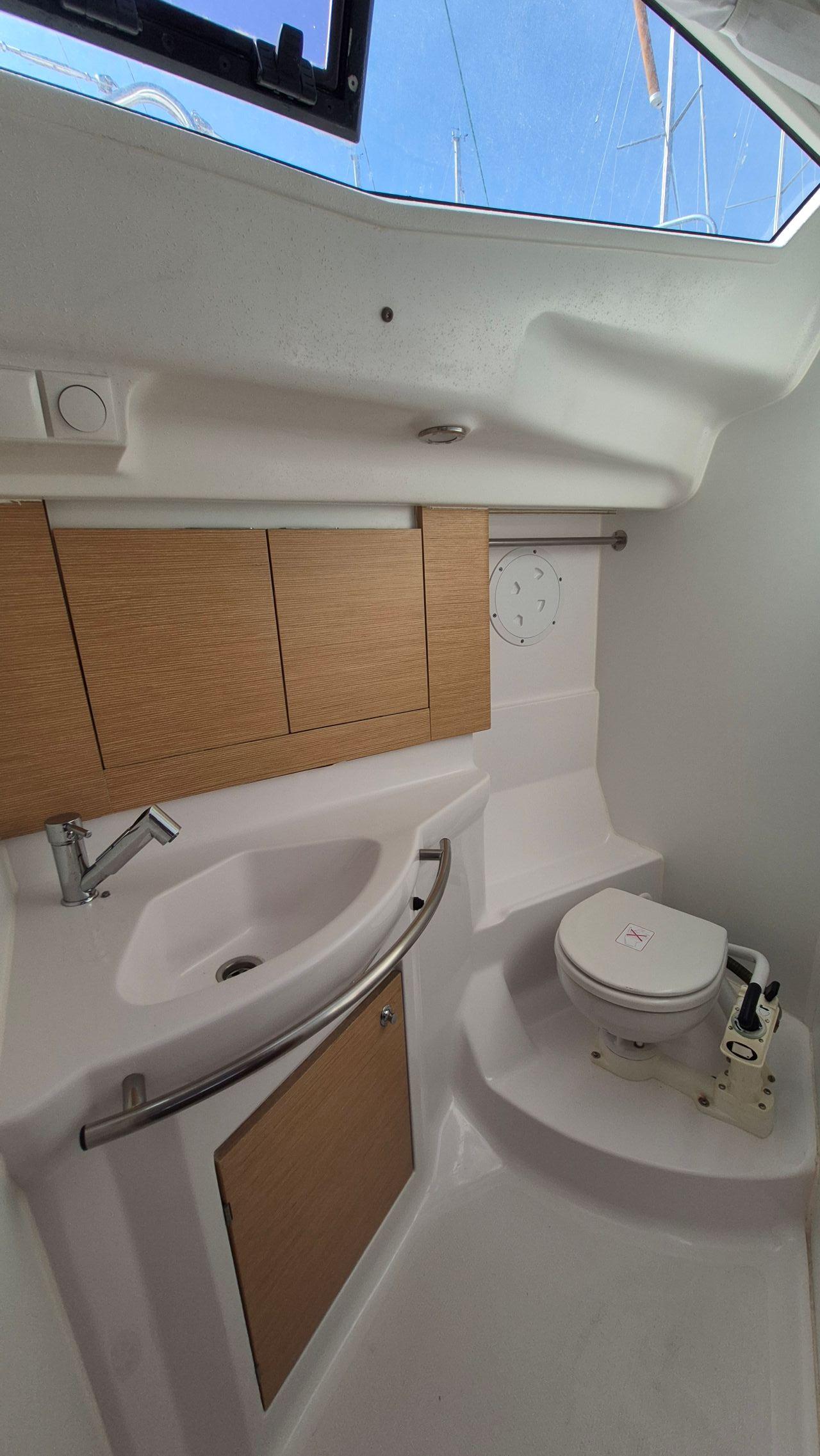 Elan Impression 40, picture 25