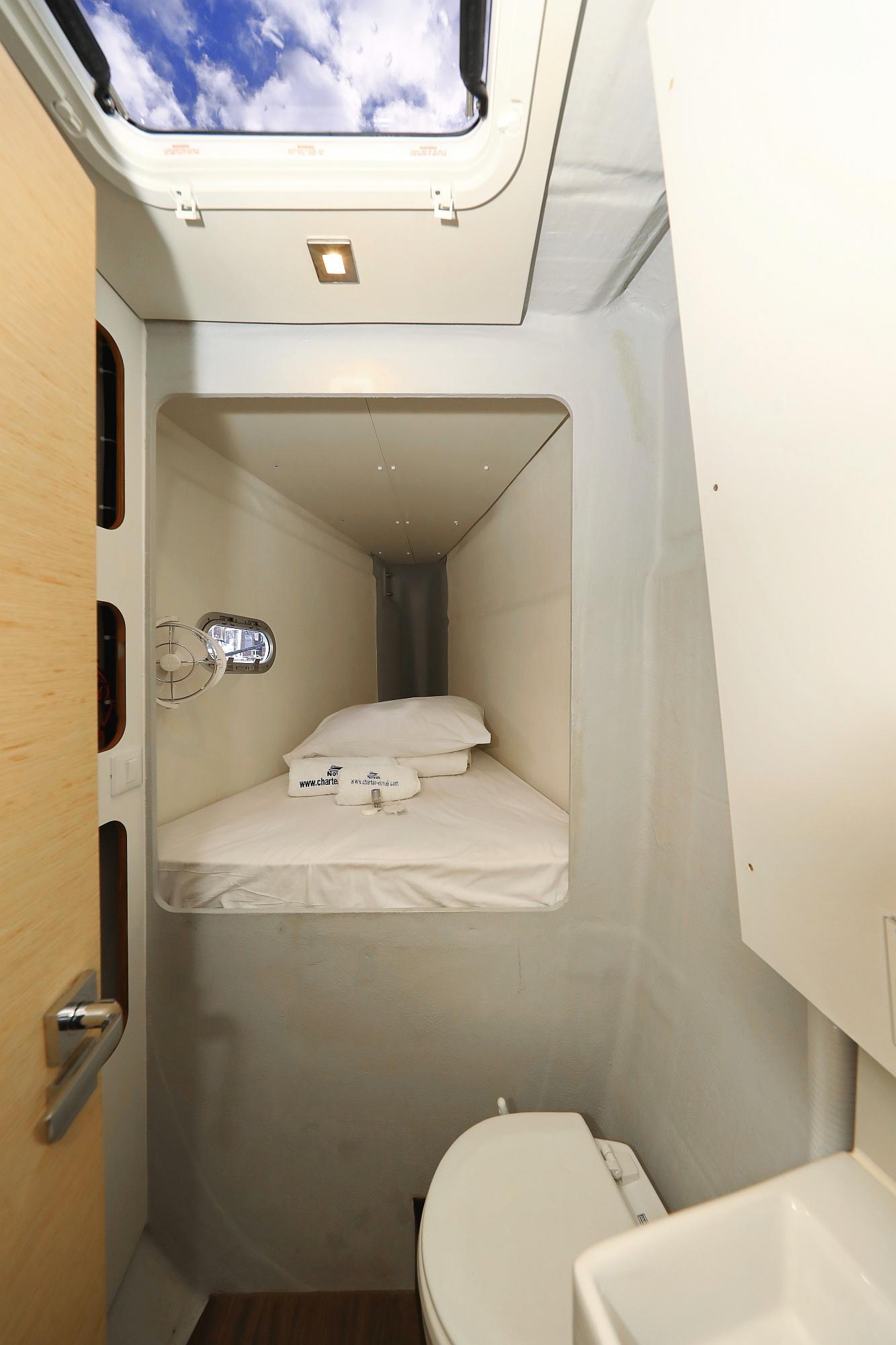 Fountaine Pajot Saona 47 Quintet - 5 + 1 cab., picture 18