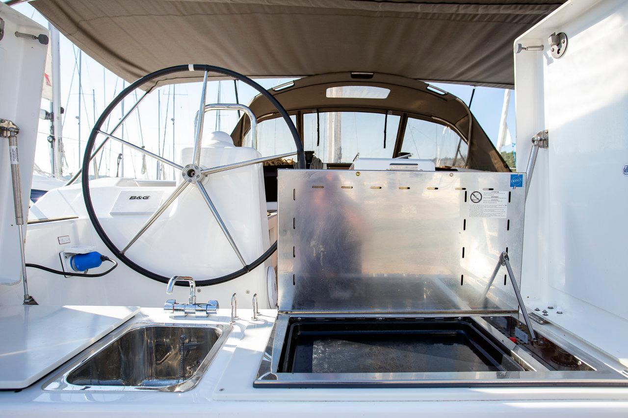 Dufour 460 GL, picture 4