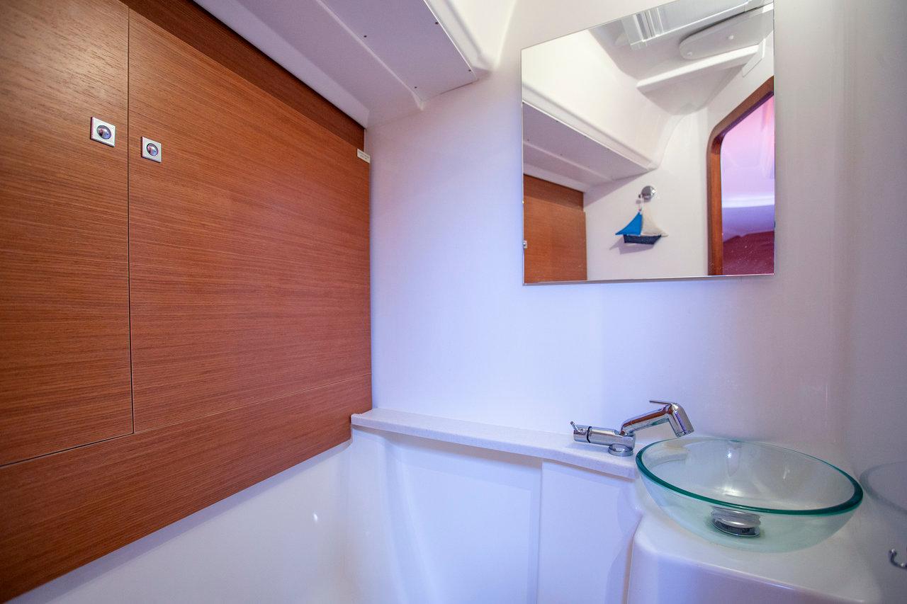 Dufour 460 GL, picture 28