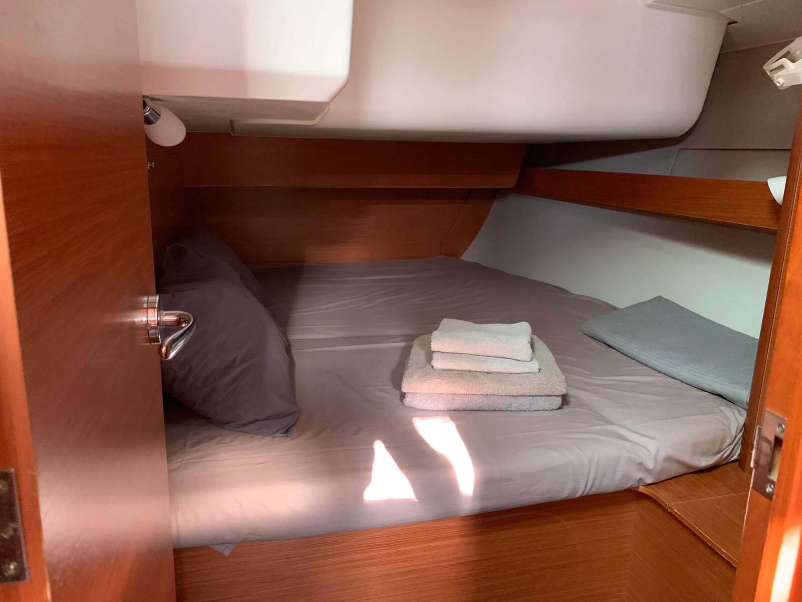 Dufour 460 GL, picture 9