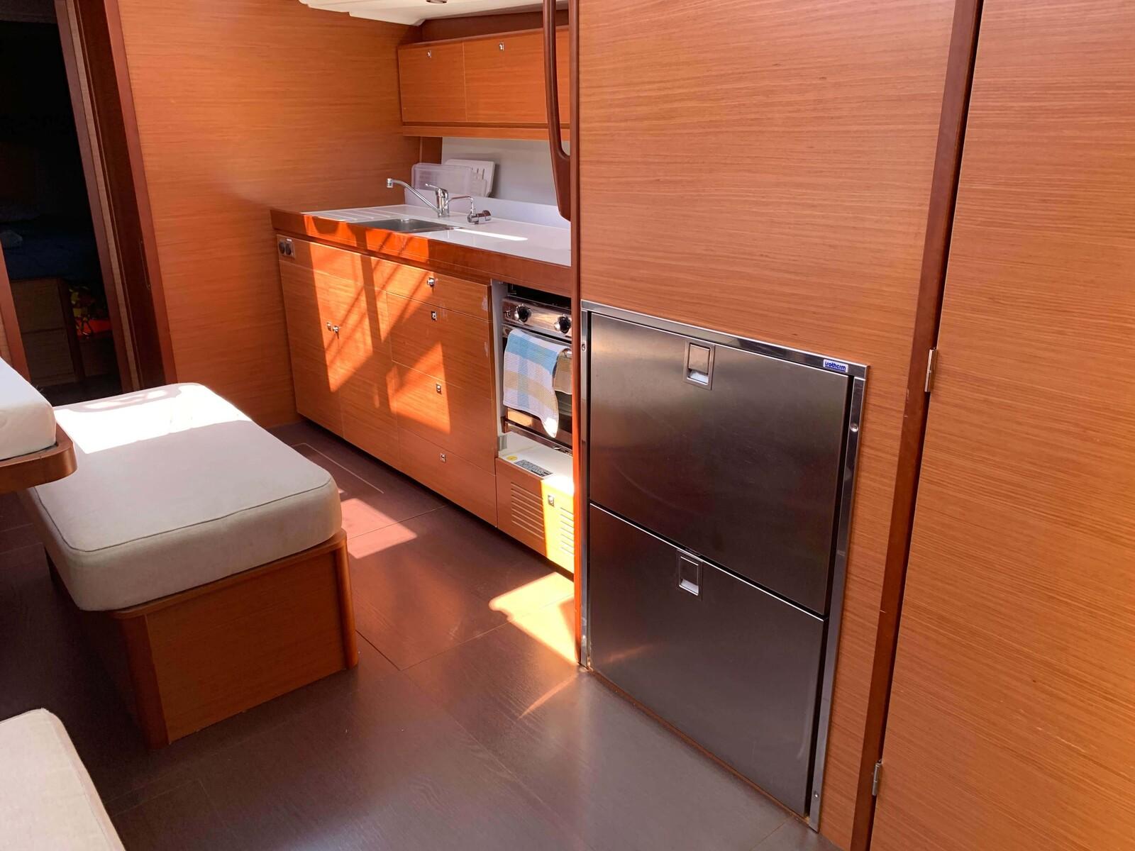 Dufour 460 GL, picture 6