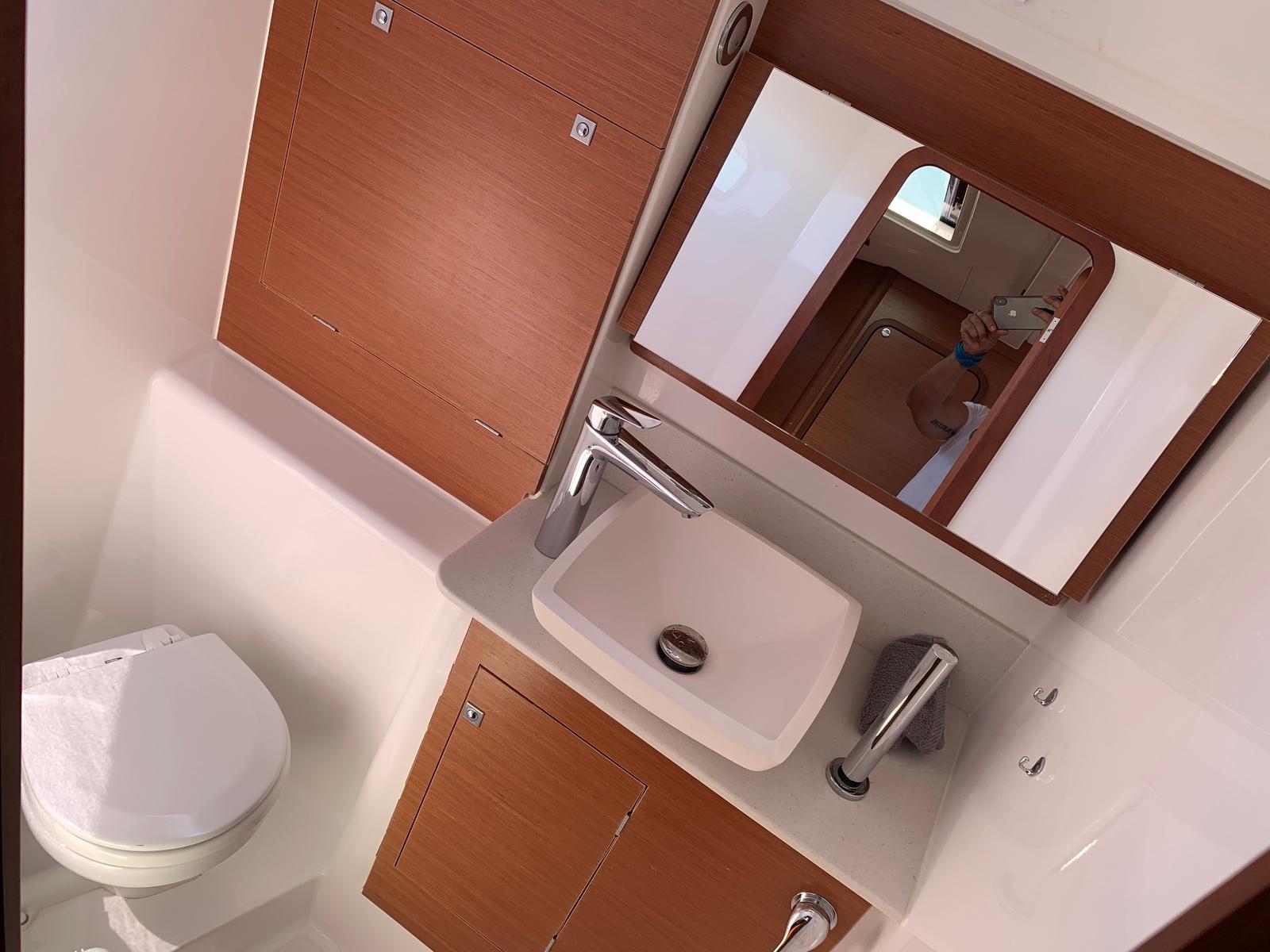 Dufour 460 GL - 5 cab., picture 18