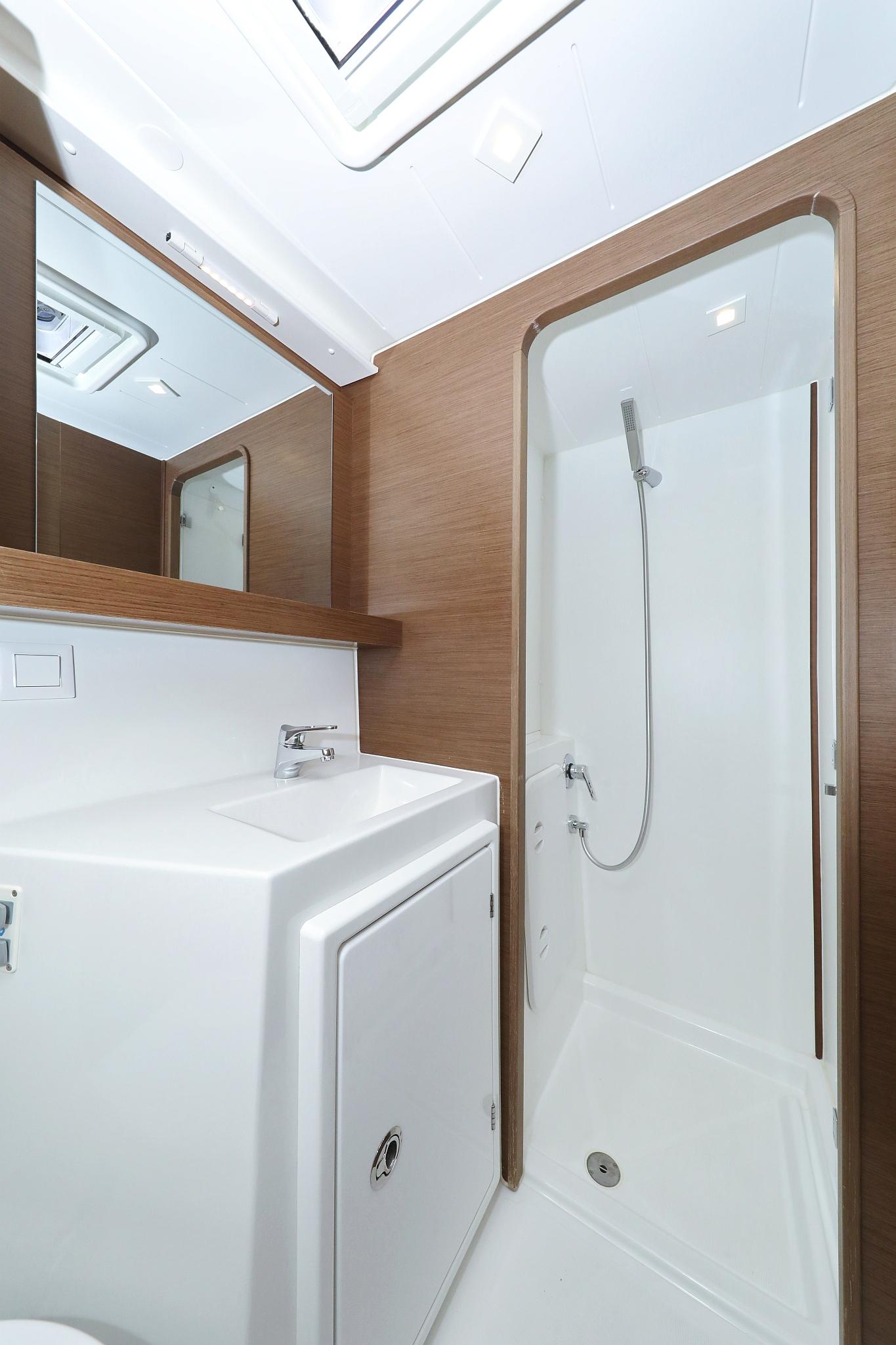 Lagoon 42 - 4 + 2 cab., picture 38