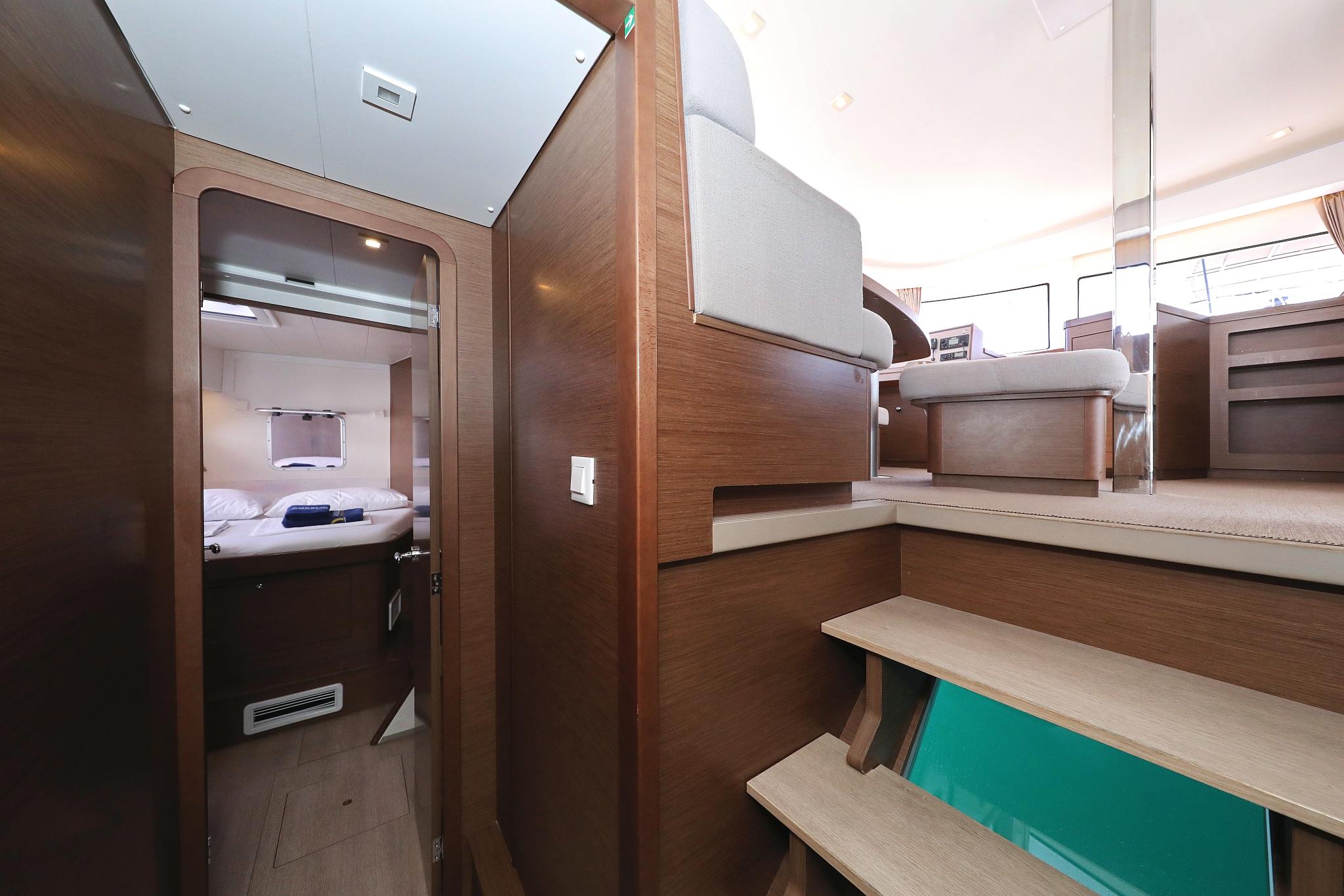 Lagoon 42 - 4 + 2 cab., picture 21