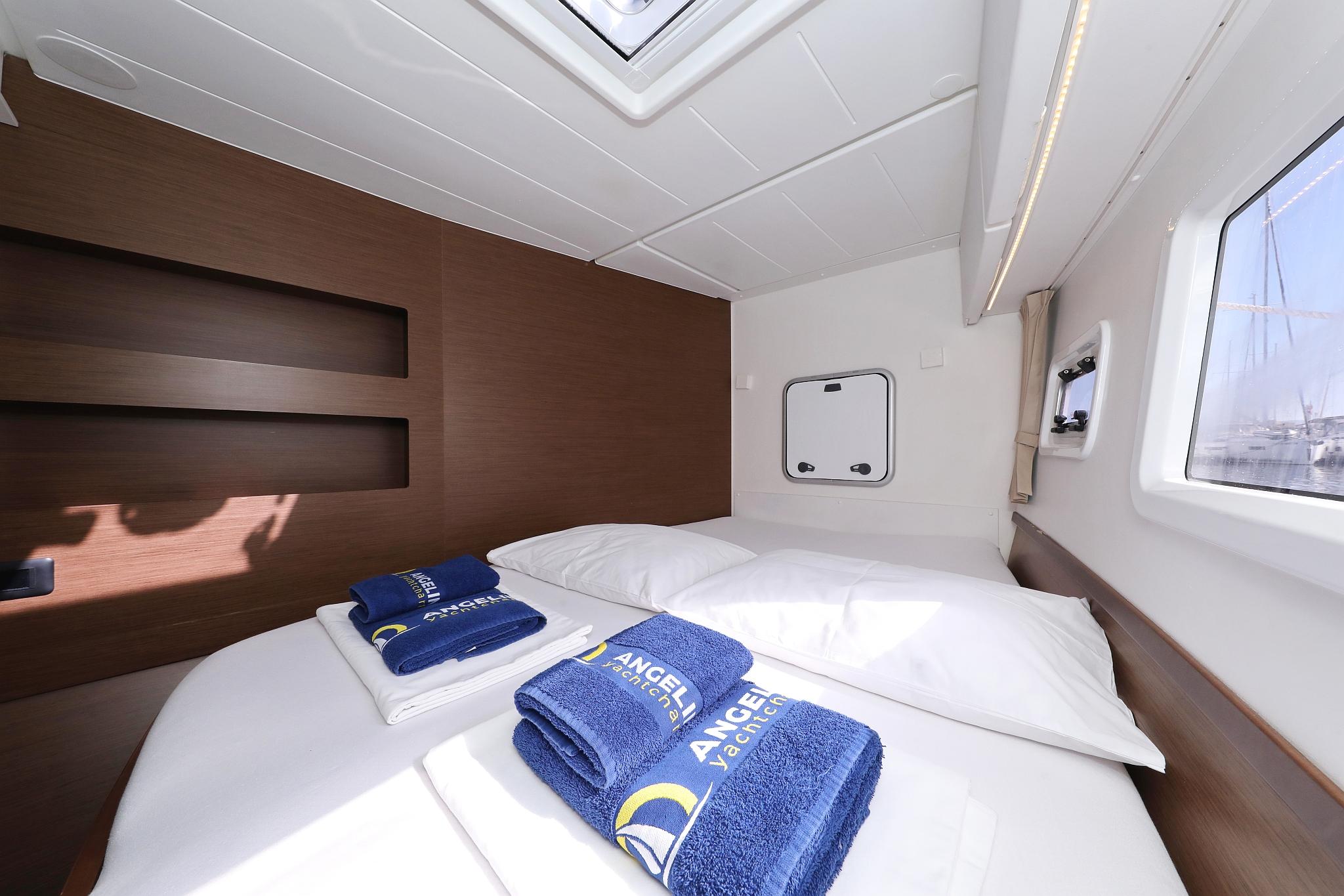 Lagoon 42 - 4 + 2 cab., picture 31