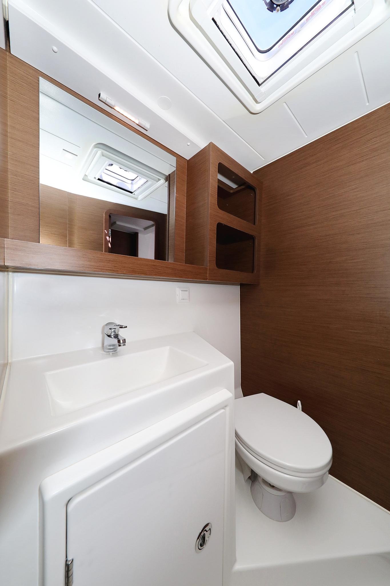 Lagoon 42 - 4 + 2 cab., picture 33