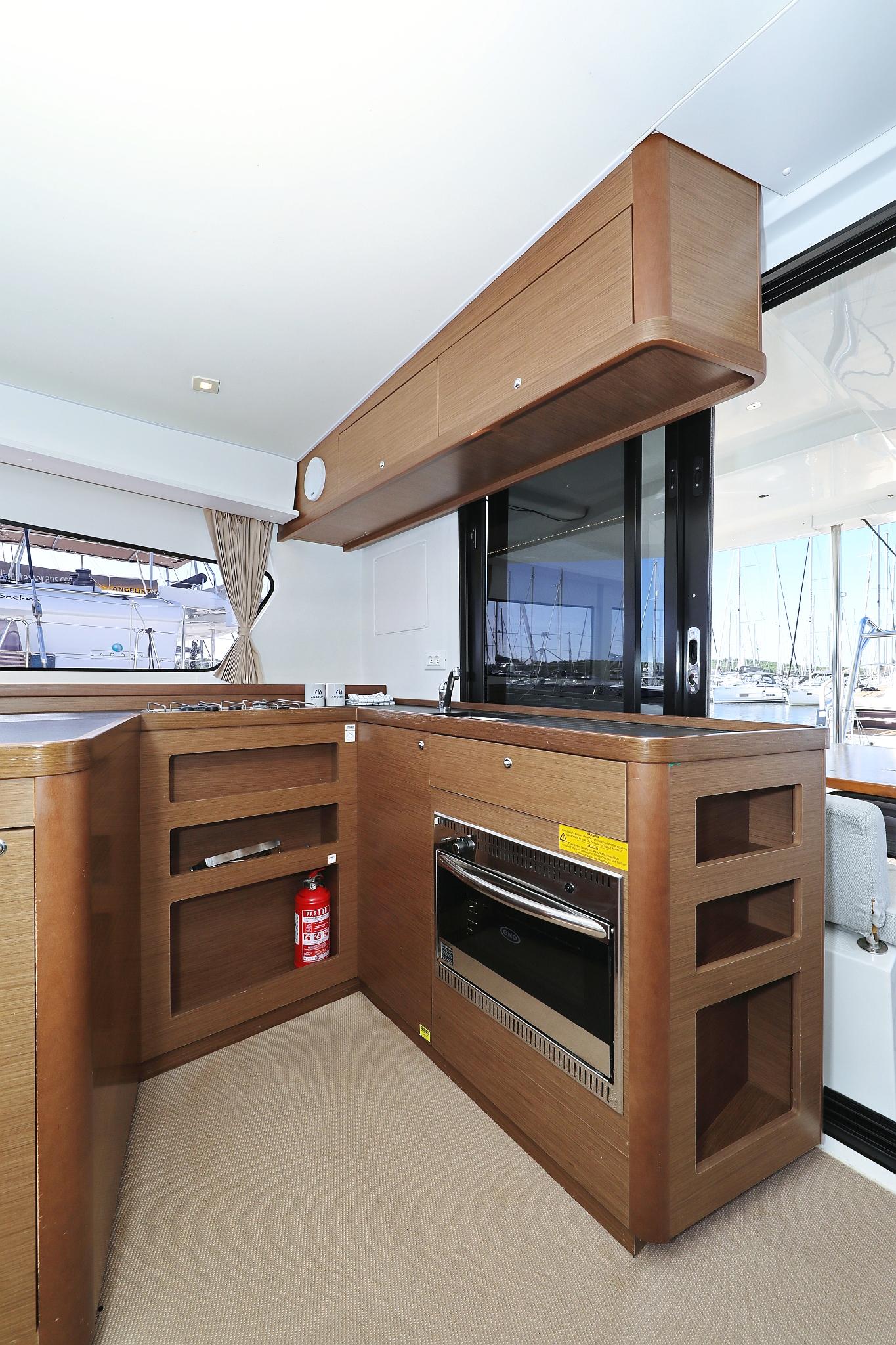 Lagoon 42 - 4 + 2 cab., picture 39