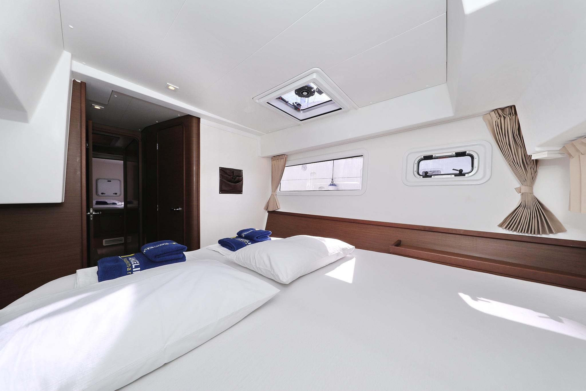 Lagoon 42 - 4 + 2 cab., picture 29