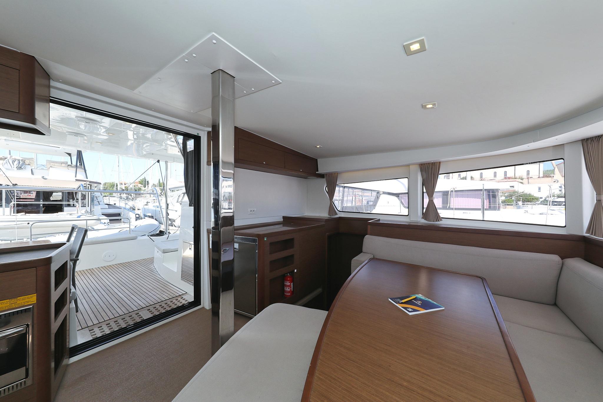 Lagoon 42 - 4 + 2 cab., picture 14