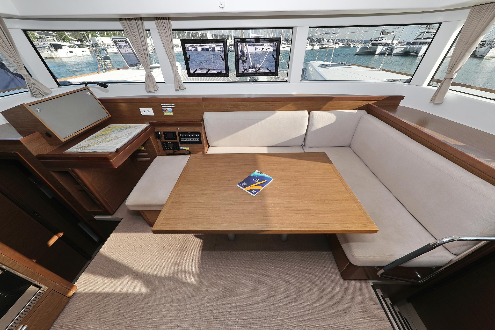 Lagoon 40 - 4 + 2 cab, picture 21