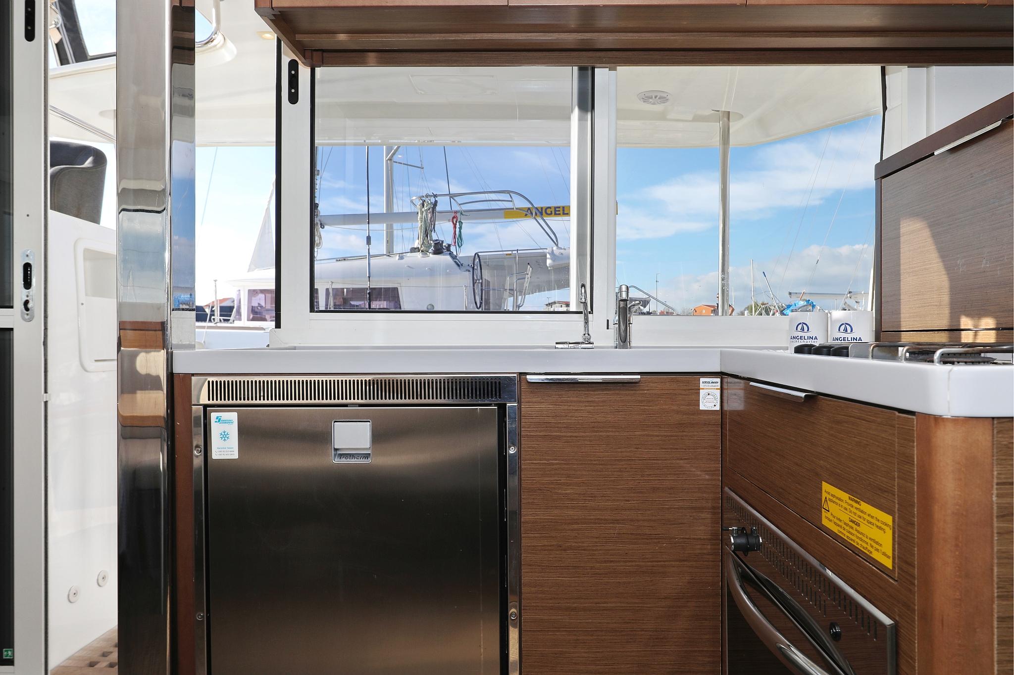 Lagoon 40 - 4 + 2 cab, picture 40