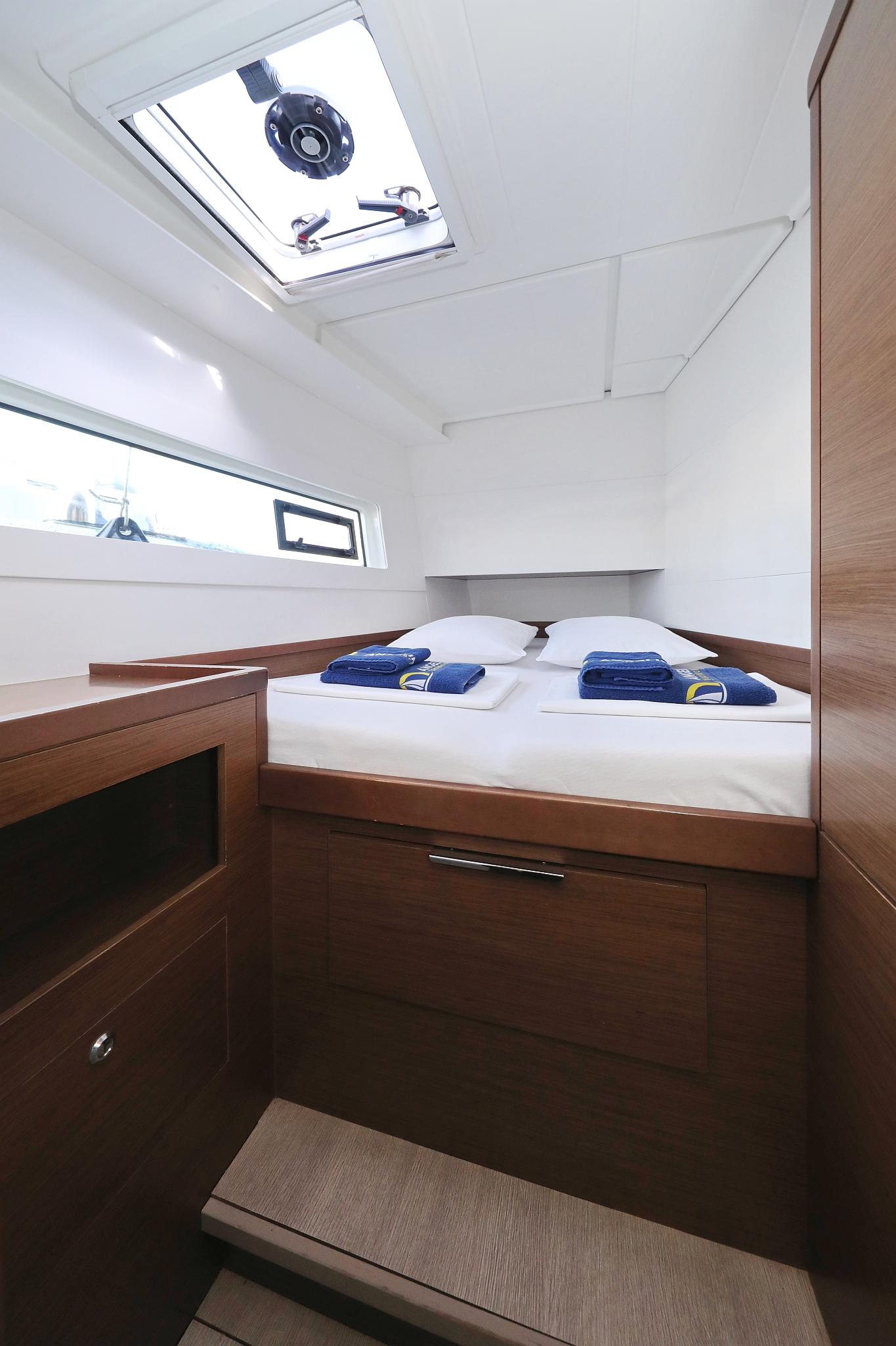 Lagoon 40 - 4 + 2 cab, picture 26