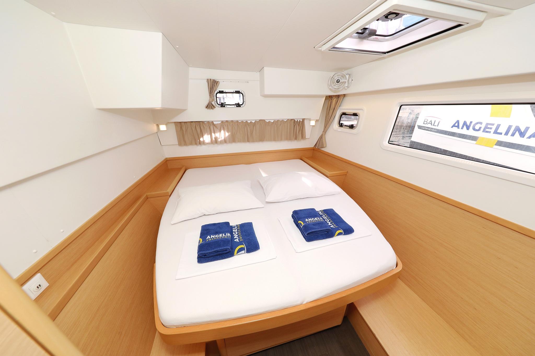 Lagoon 42 - 4 + 2 cab., picture 26