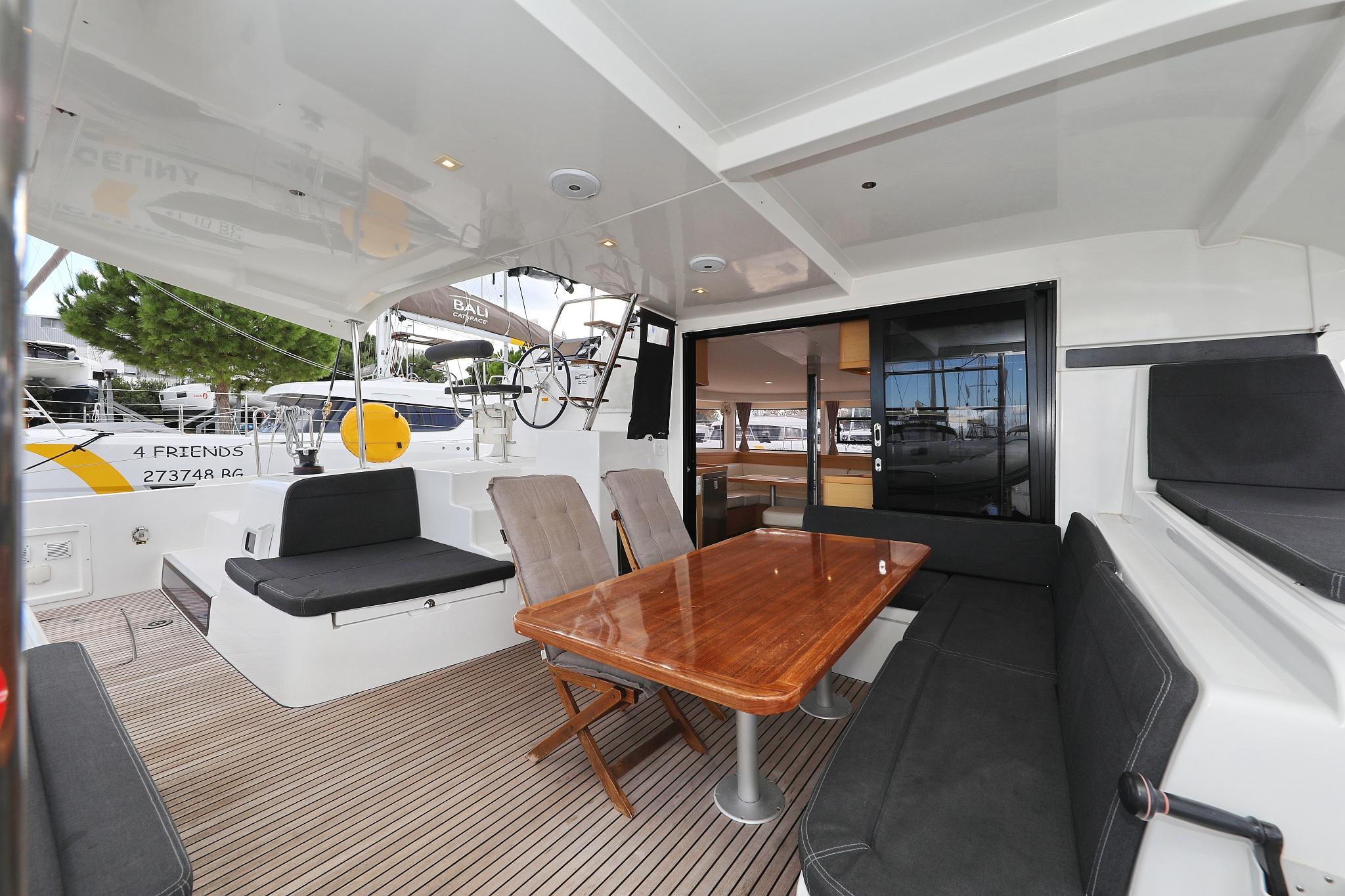 Lagoon 42 - 4 + 2 cab., picture 5