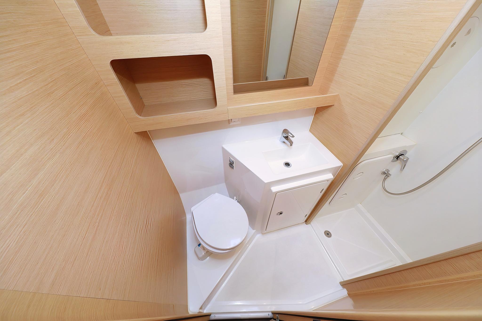 Lagoon 42 - 4 + 2 cab., picture 35