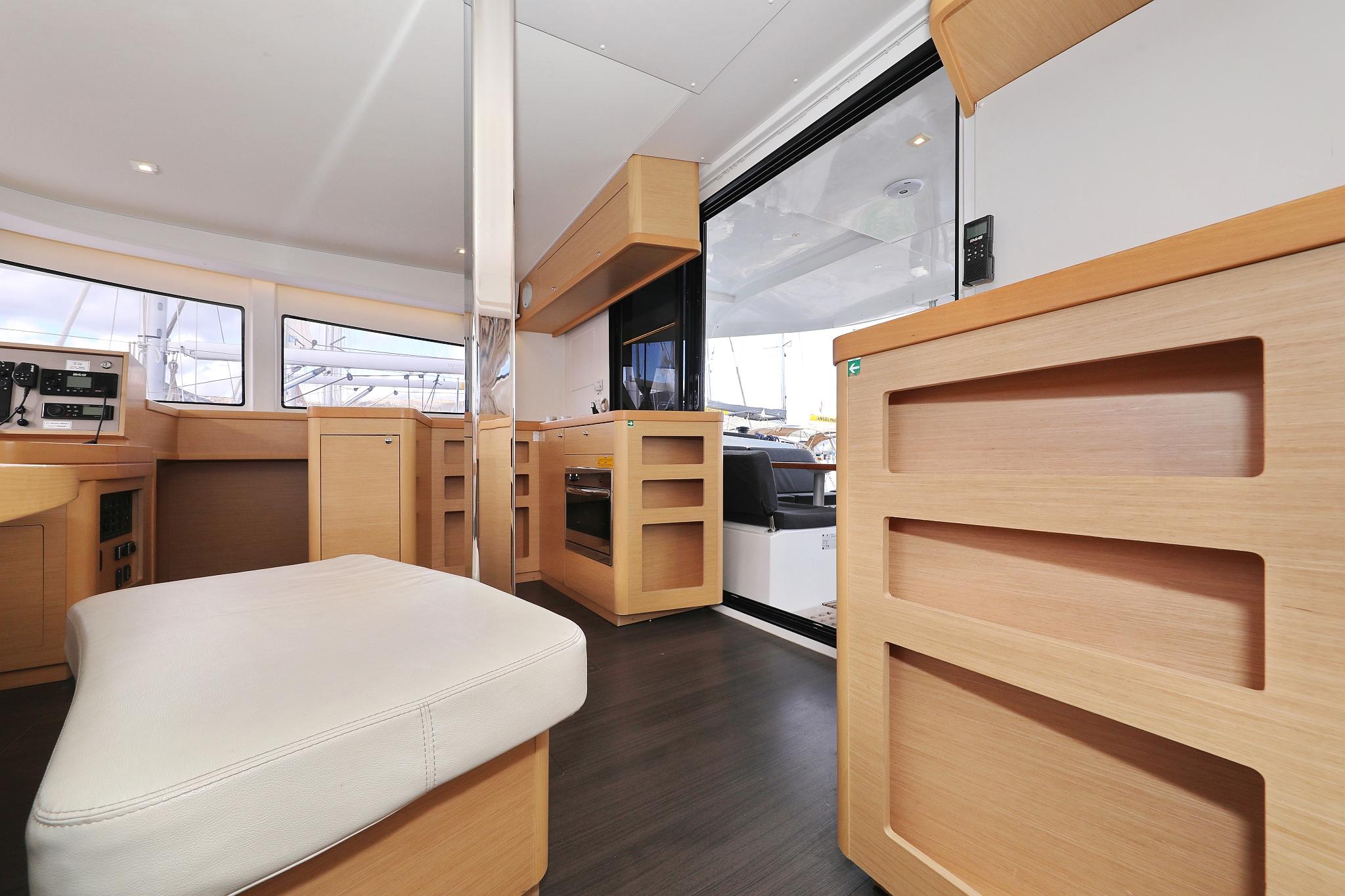 Lagoon 42 - 4 + 2 cab., picture 18