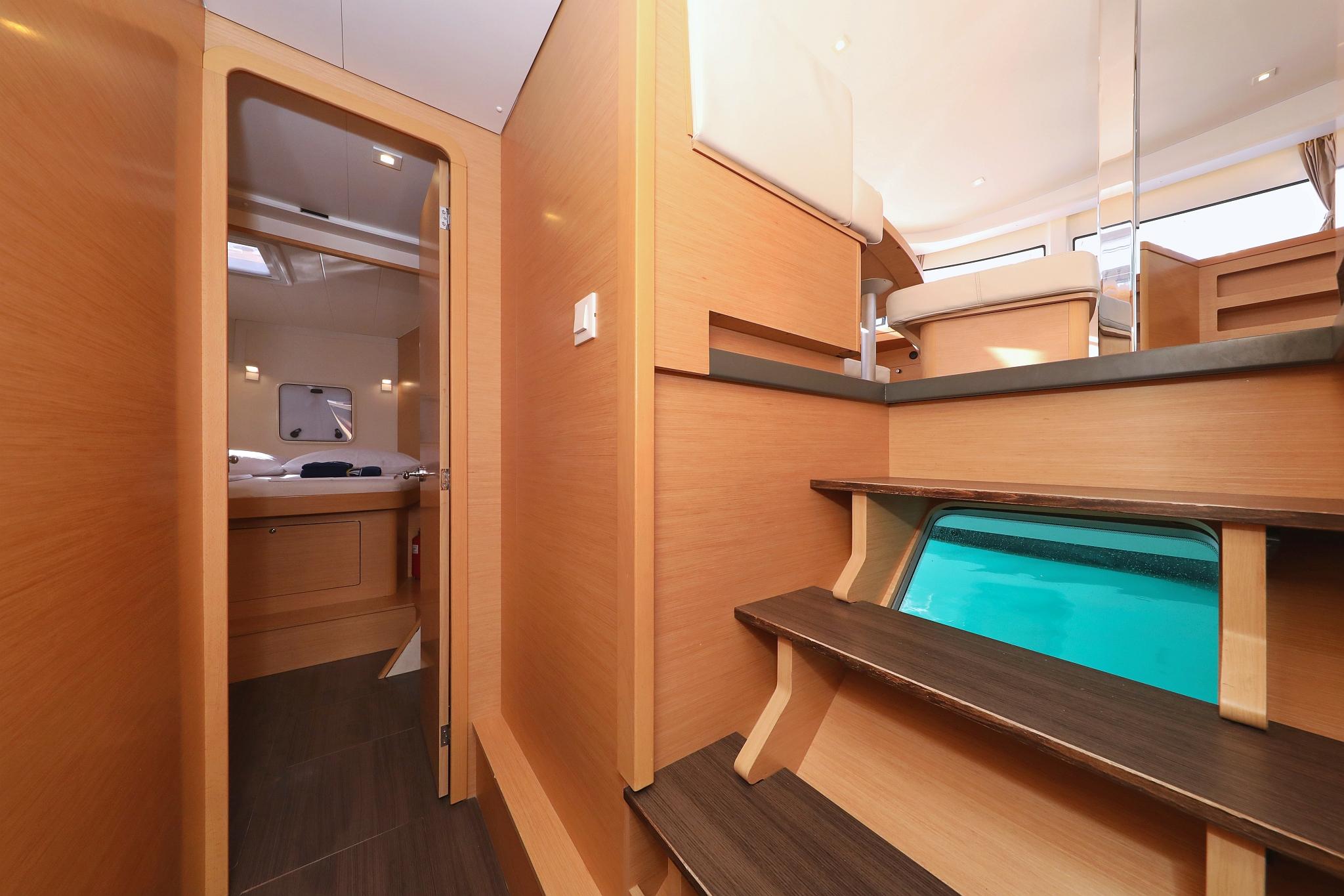 Lagoon 42 - 4 + 2 cab., picture 23