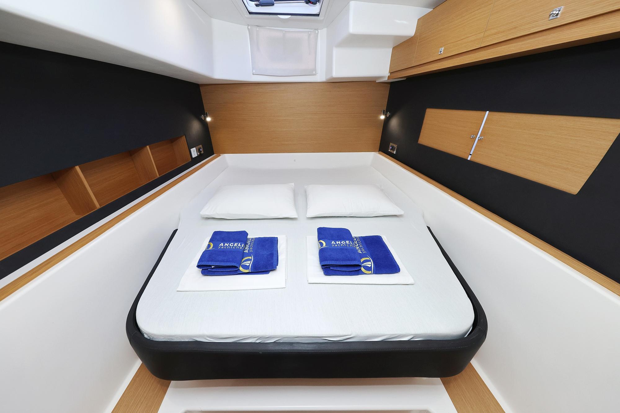 Dufour 48 Catamaran - 5 + 1 cab., picture 28