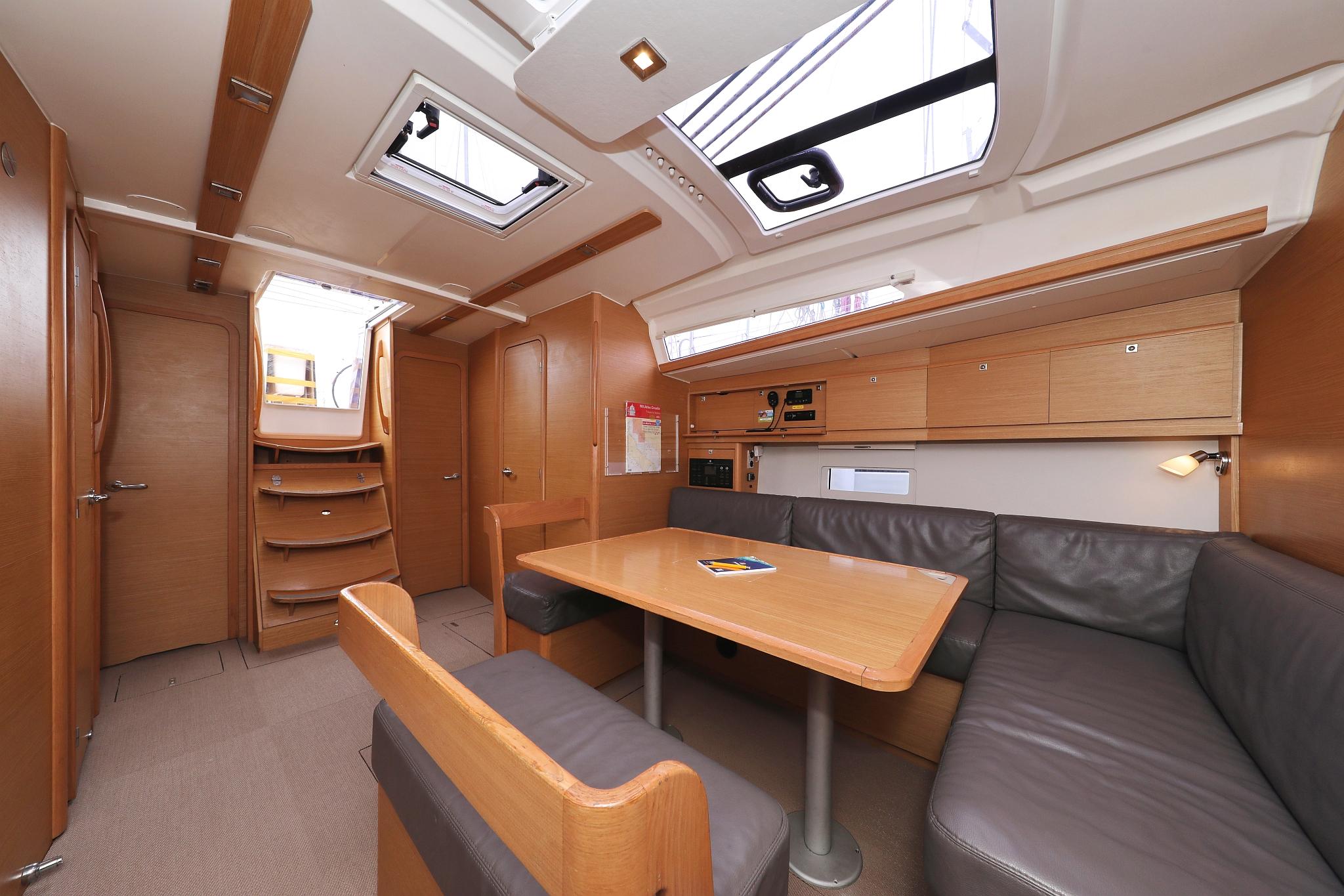 Dufour 430 GL, picture 20