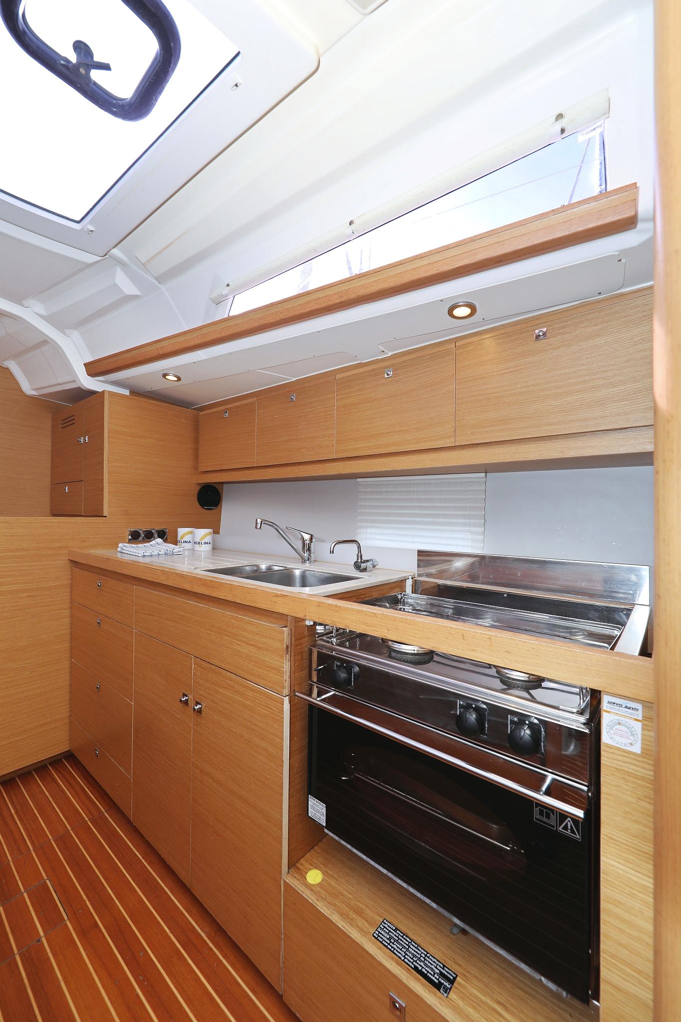 Dufour 430 GL, picture 19