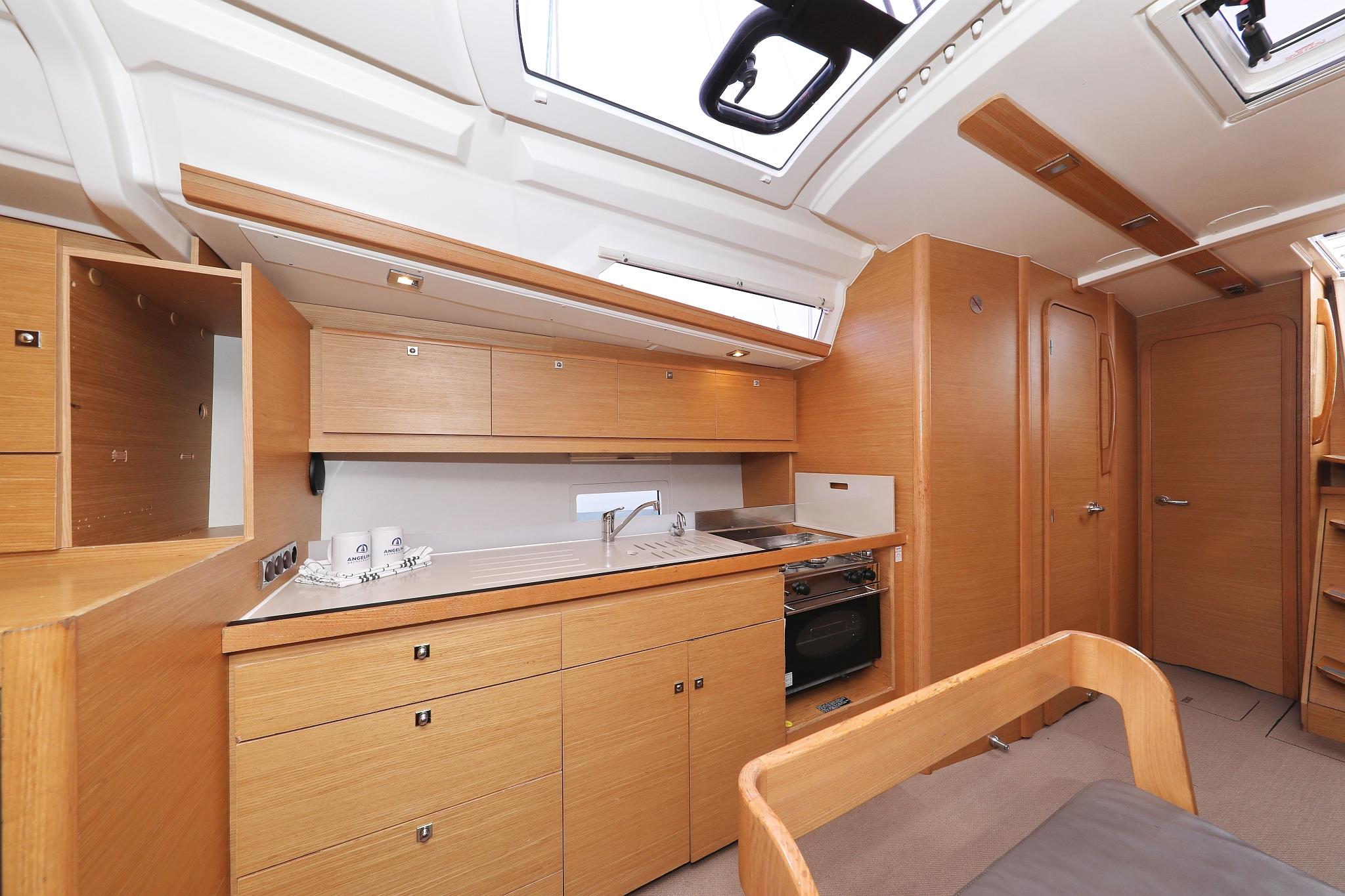 Dufour 430 GL, picture 18