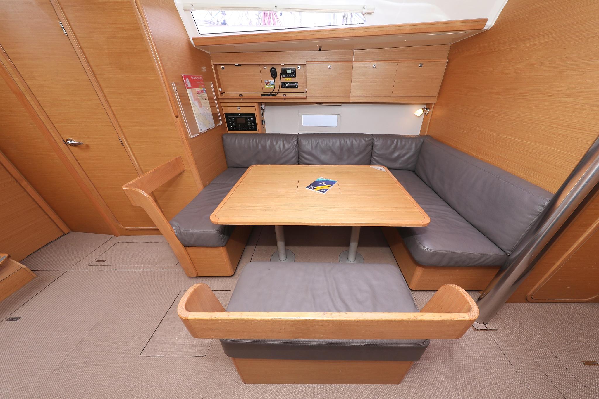 Dufour 430 GL, picture 21