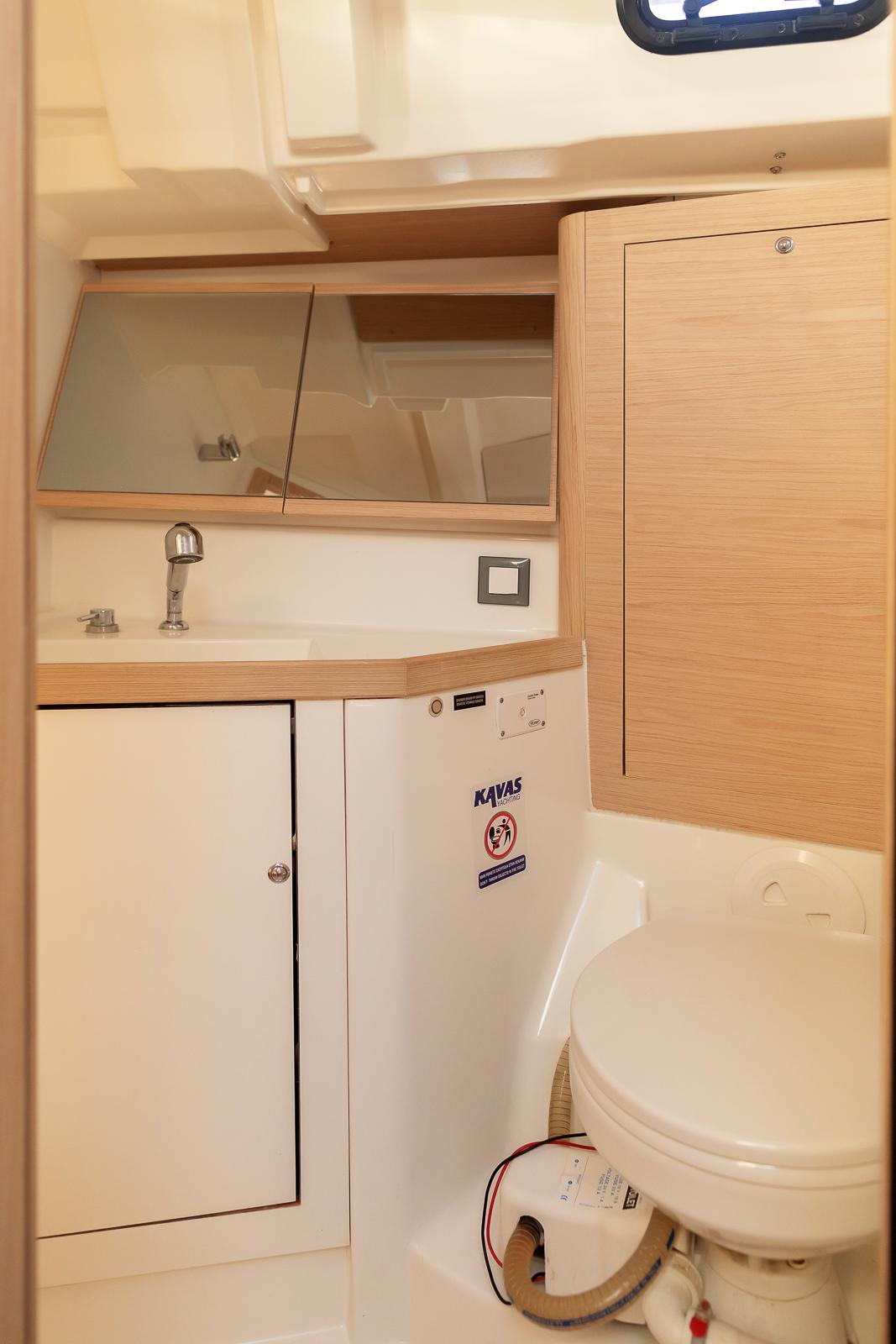 Oceanis 46.1, picture 12