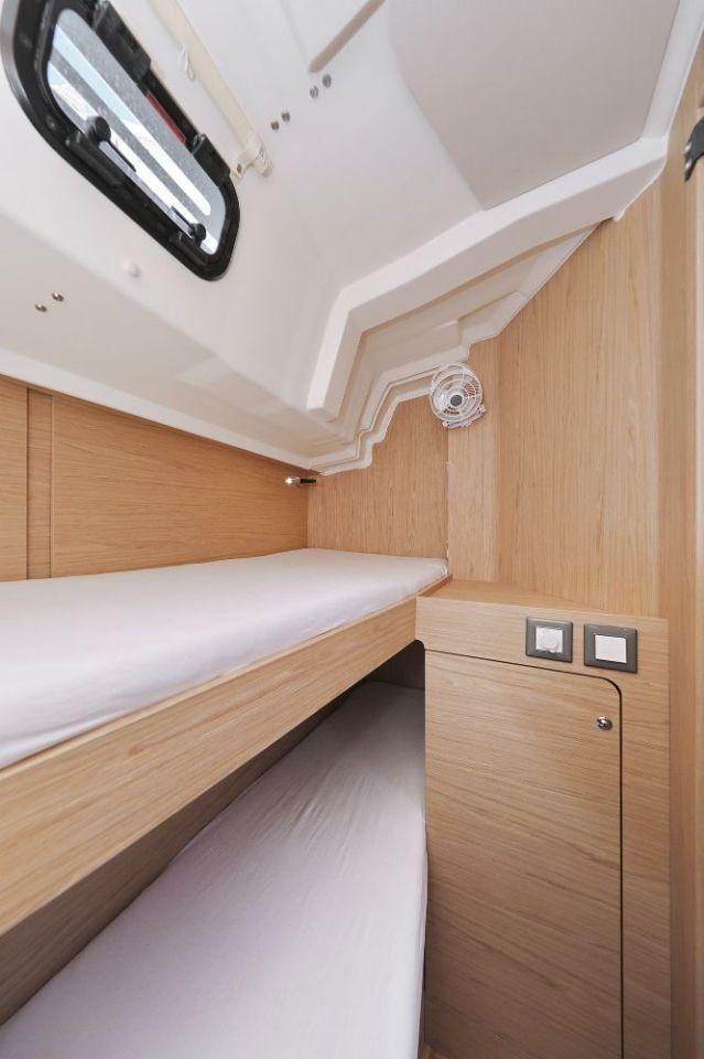 Oceanis 46.1, picture 33