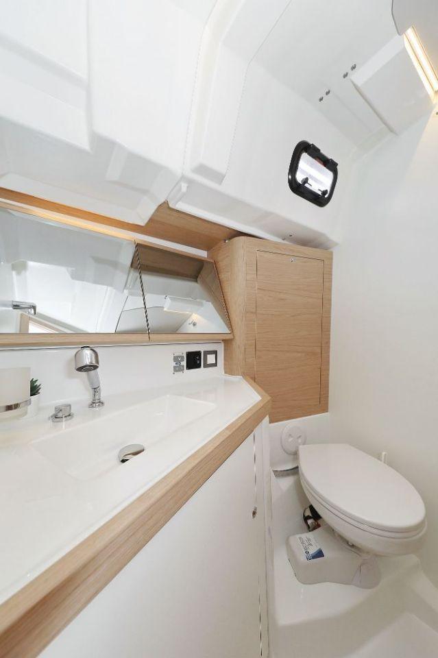 Oceanis 46.1, picture 43