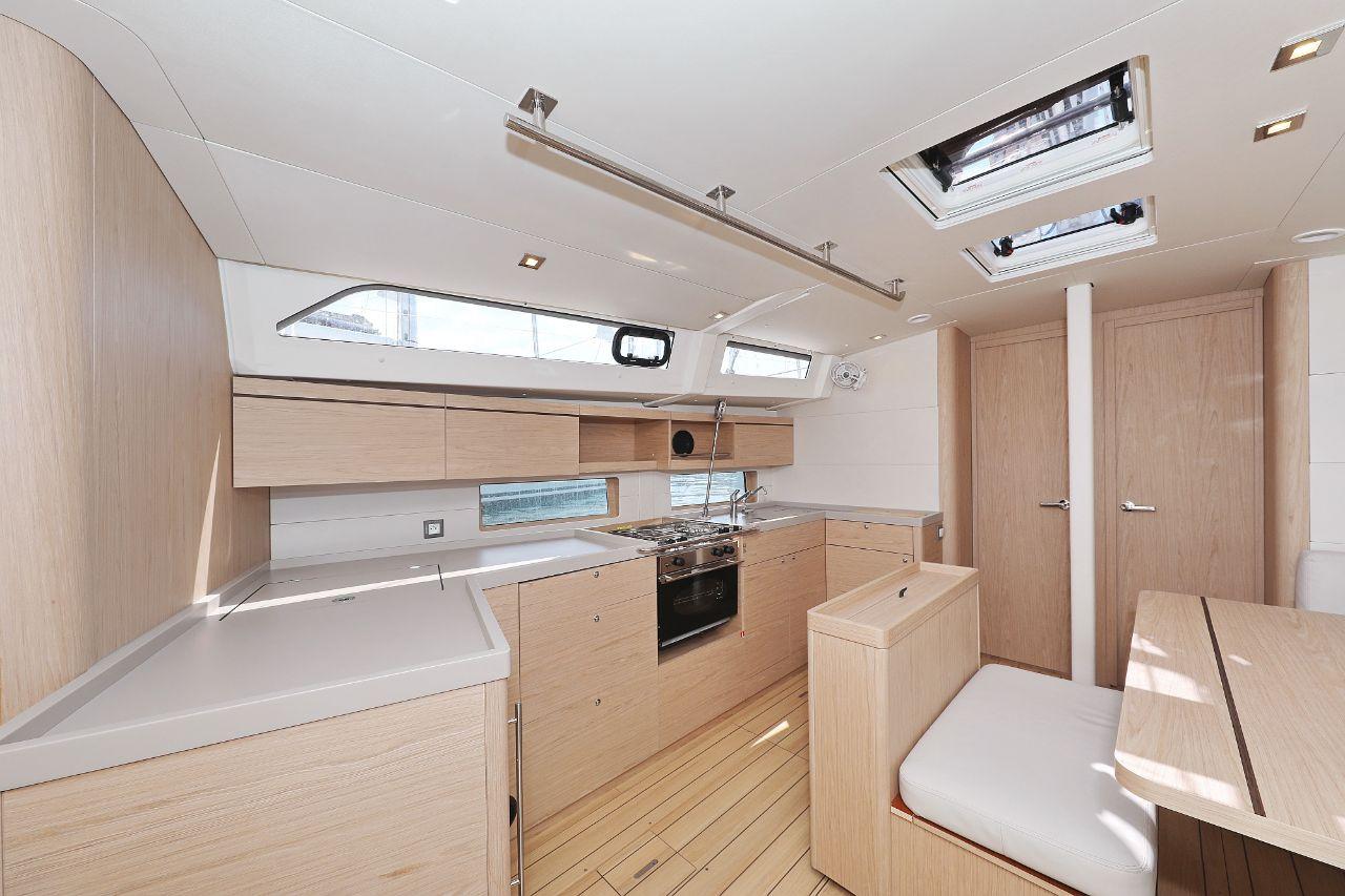 Oceanis 46.1, picture 15