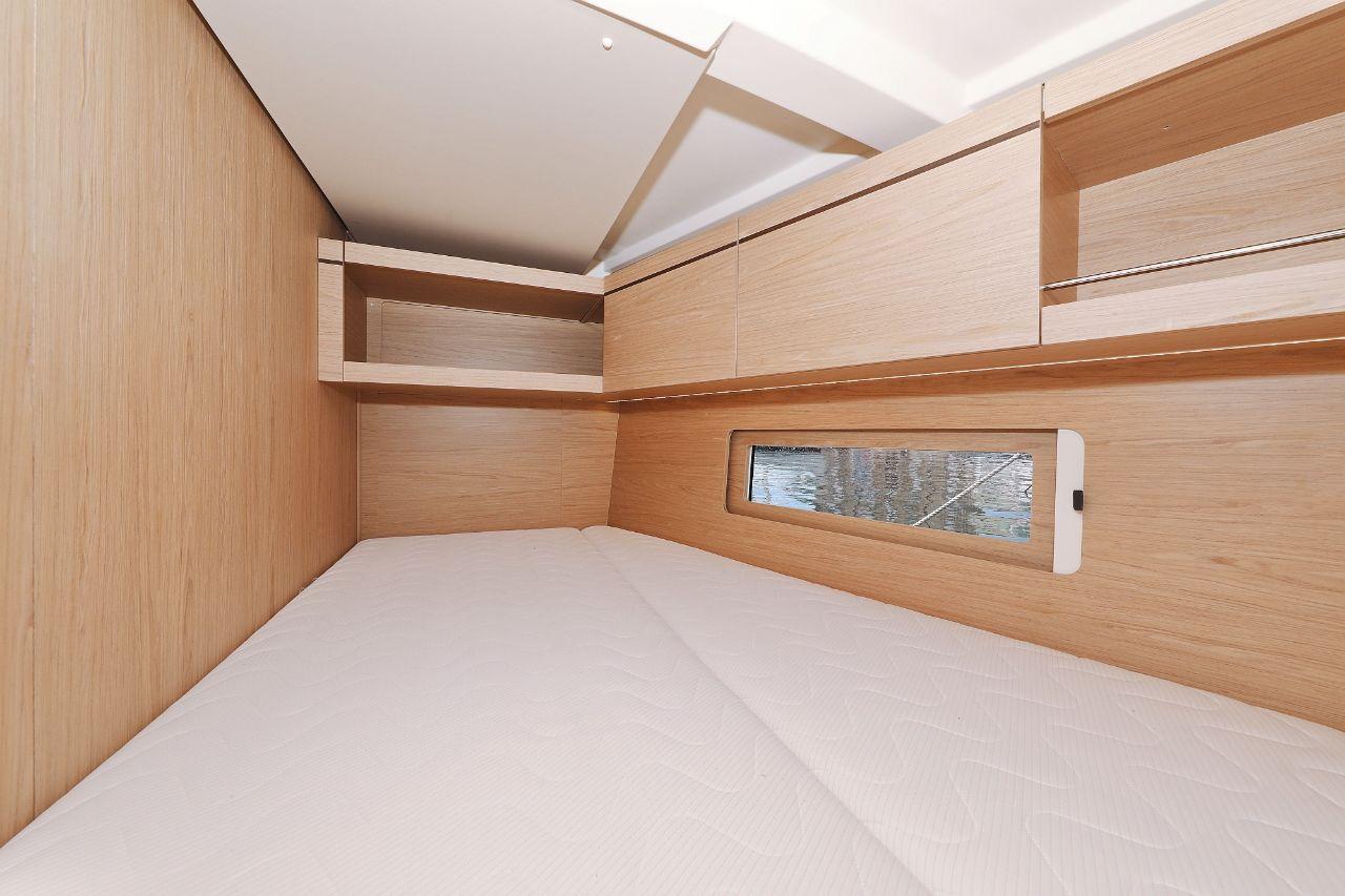 Oceanis 46.1, picture 31