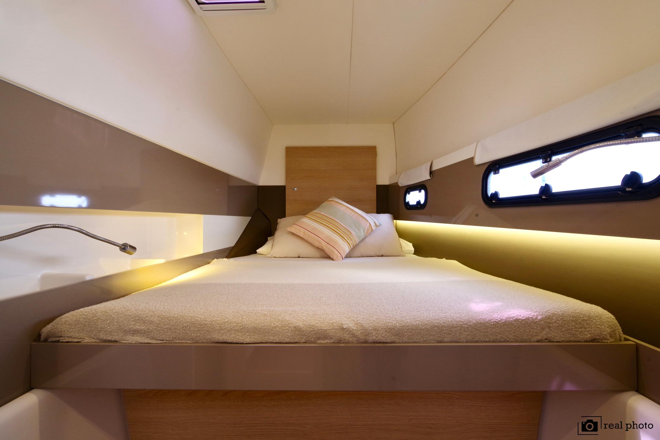 Bali 4.1 - 4 + 2 cab. - WEEsail, picture 7