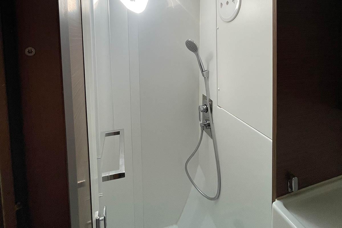 Lagoon 40 - 4 + 2 cab, picture 32