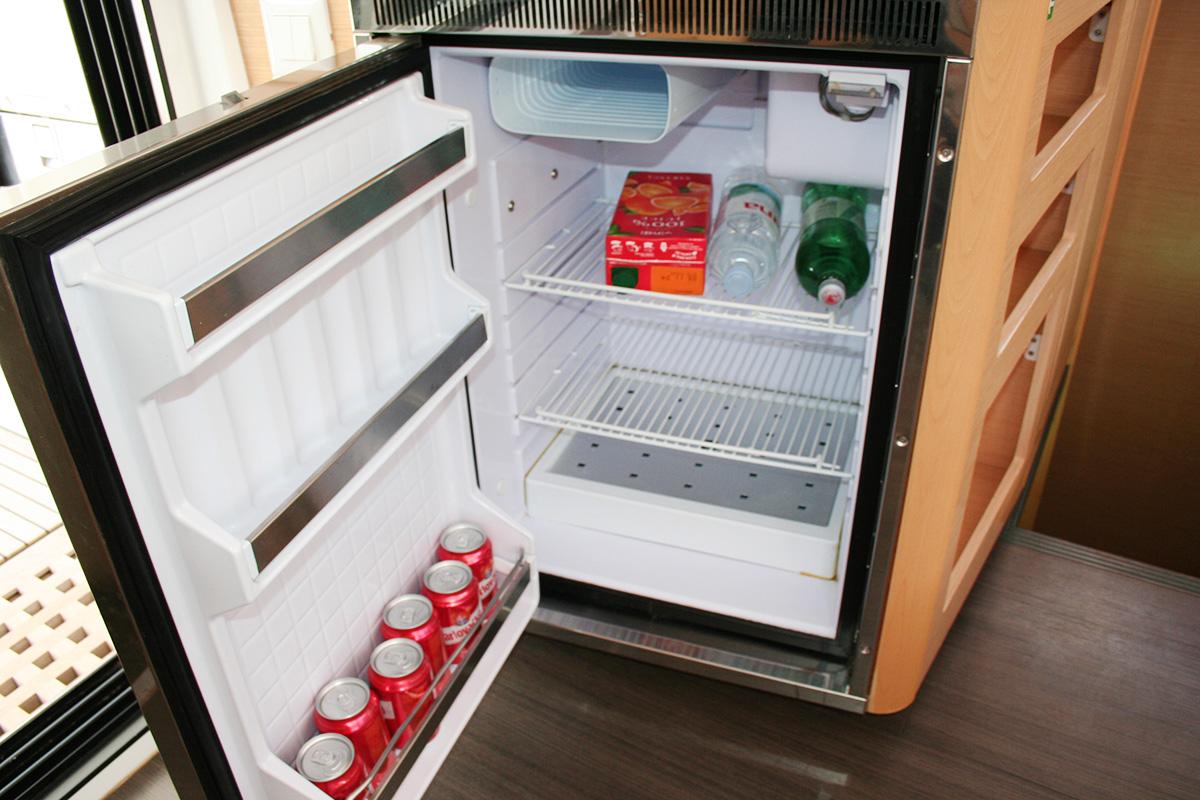 Lagoon 42 - 4 + 2 cab., picture 18