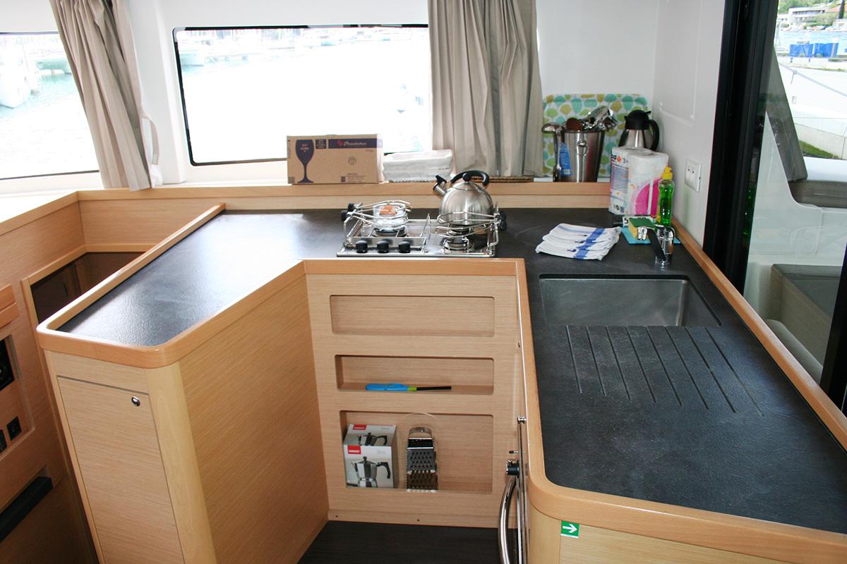 Lagoon 42 - 4 + 2 cab., picture 15