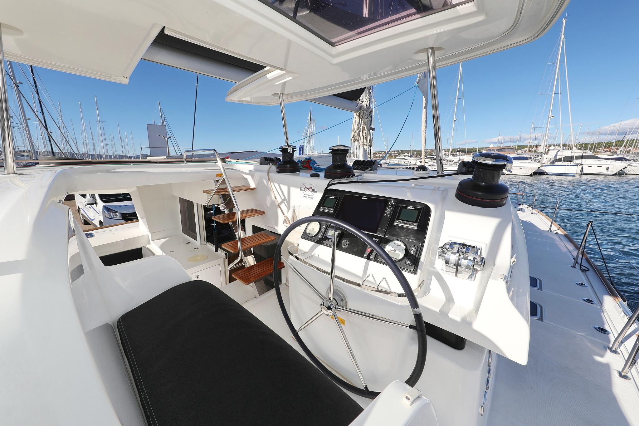 Lagoon 450 S - 4 + 2 cab., picture 8