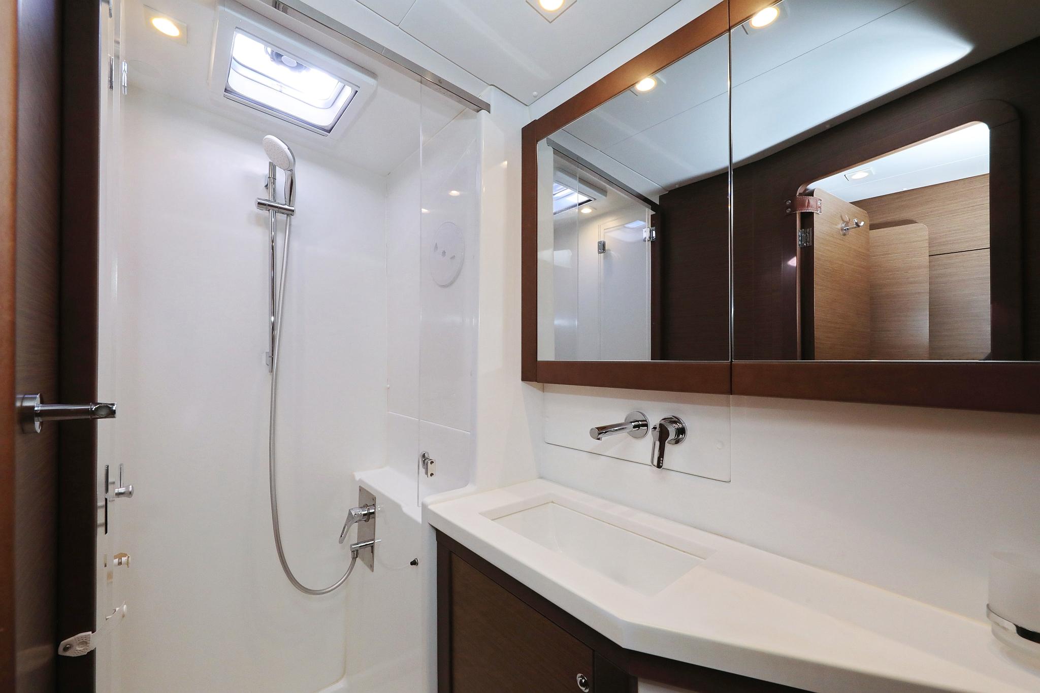 Lagoon 450 S - 4 + 2 cab., picture 36