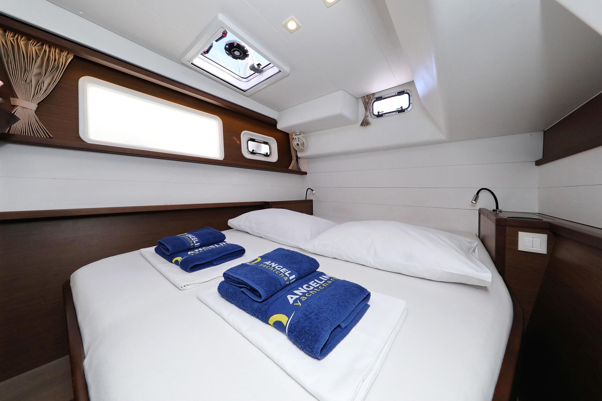 Lagoon 450 S - 4 + 2 cab., picture 26