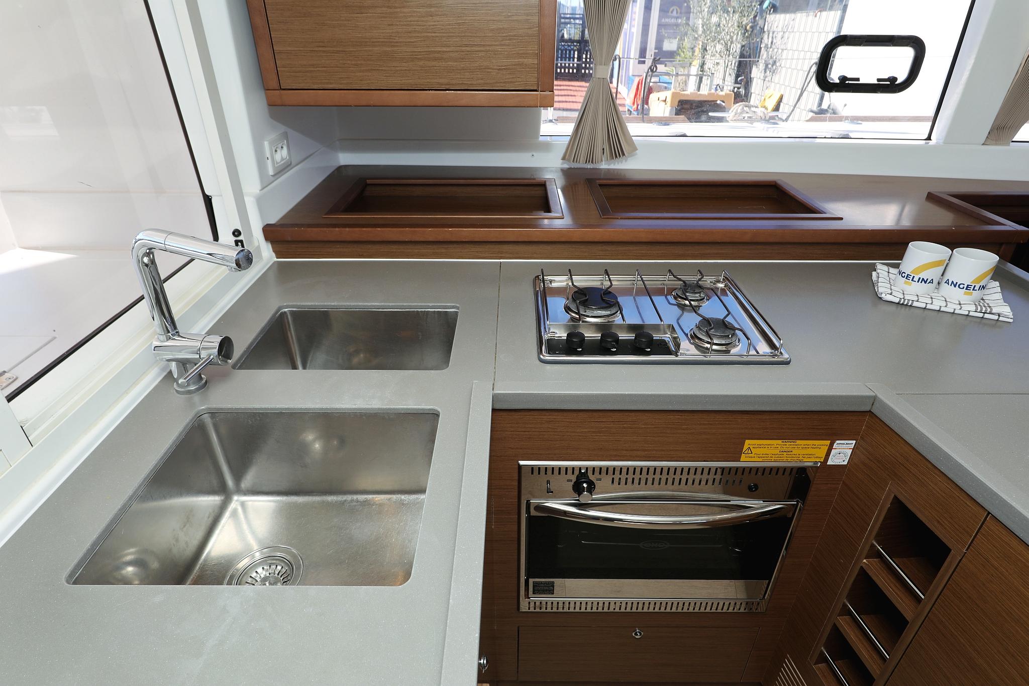 Lagoon 450 S - 4 + 2 cab., picture 19