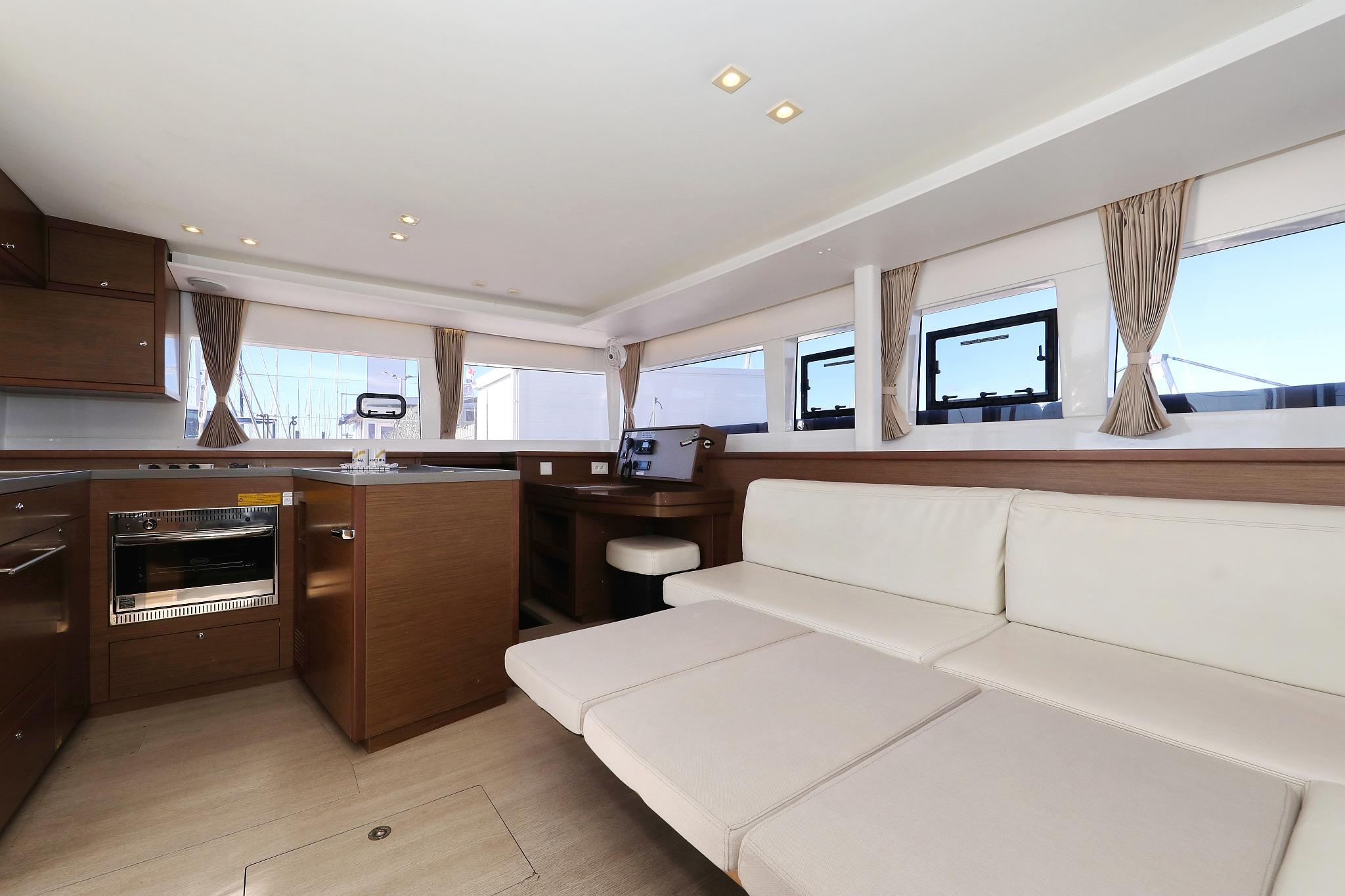 Lagoon 450 S - 4 + 2 cab., picture 40