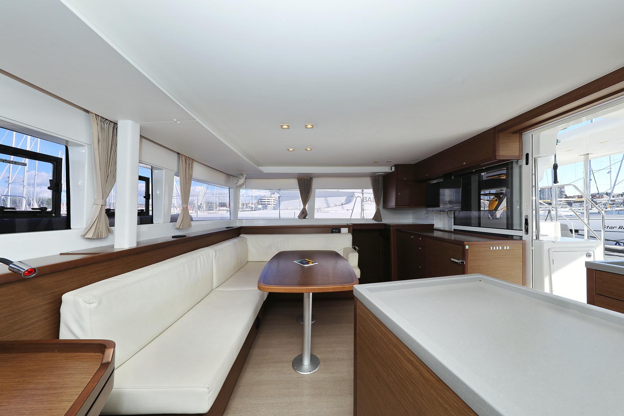 Lagoon 450 S - 4 + 2 cab., picture 16