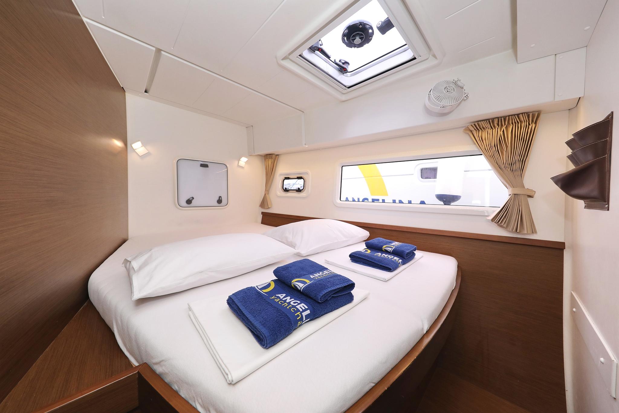 Lagoon 42 - 4 + 2 cab., picture 22