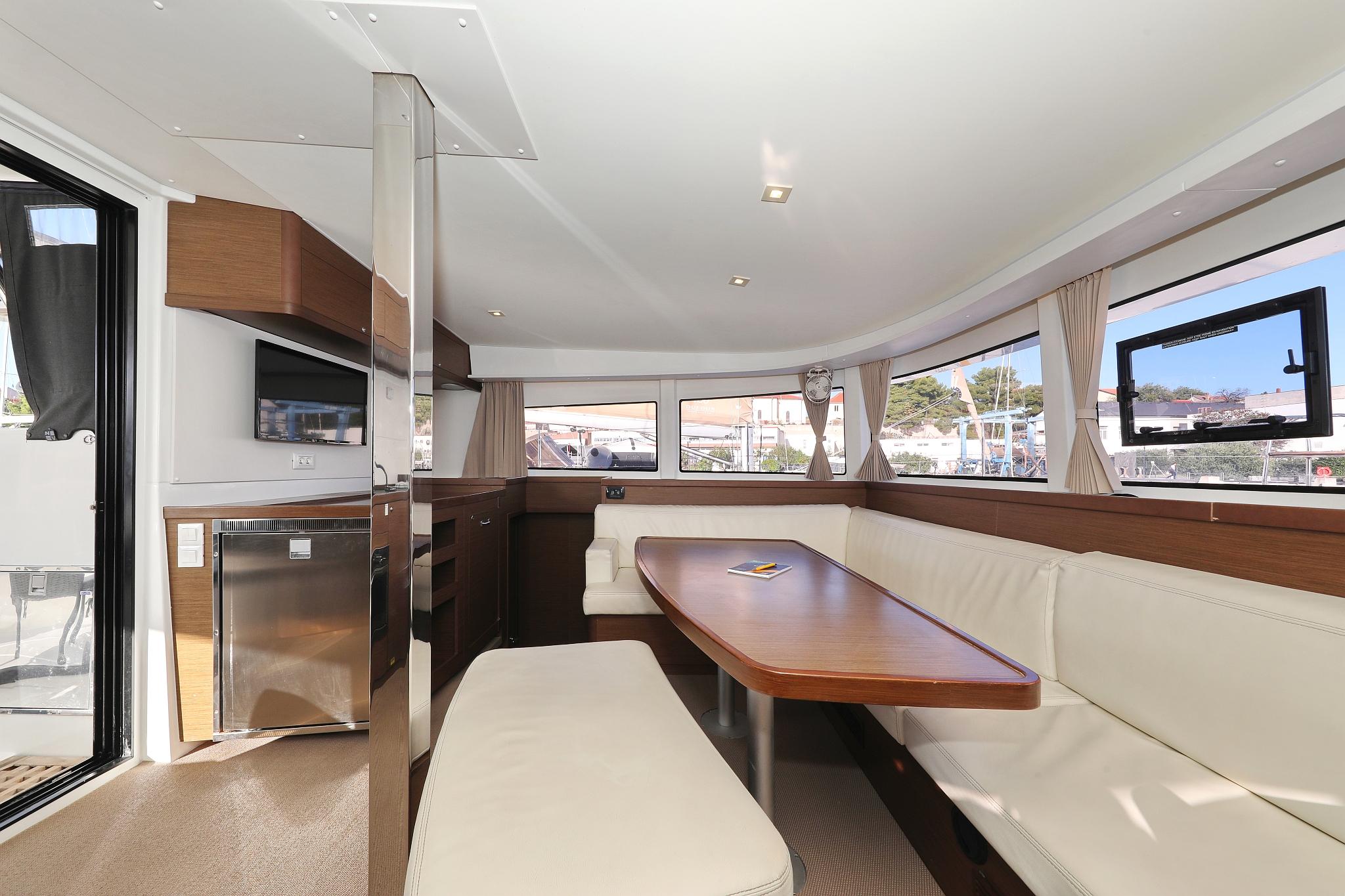 Lagoon 42 - 4 + 2 cab., picture 12