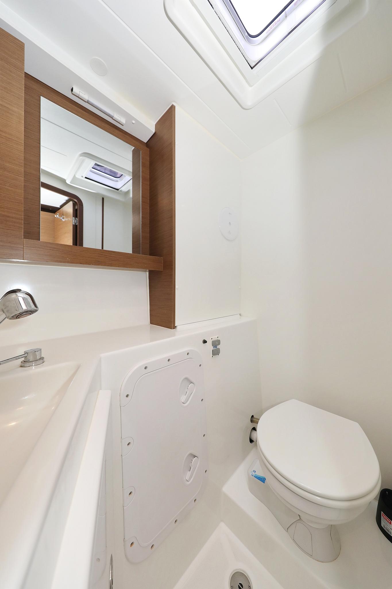 Lagoon 42 - 4 + 2 cab., picture 40