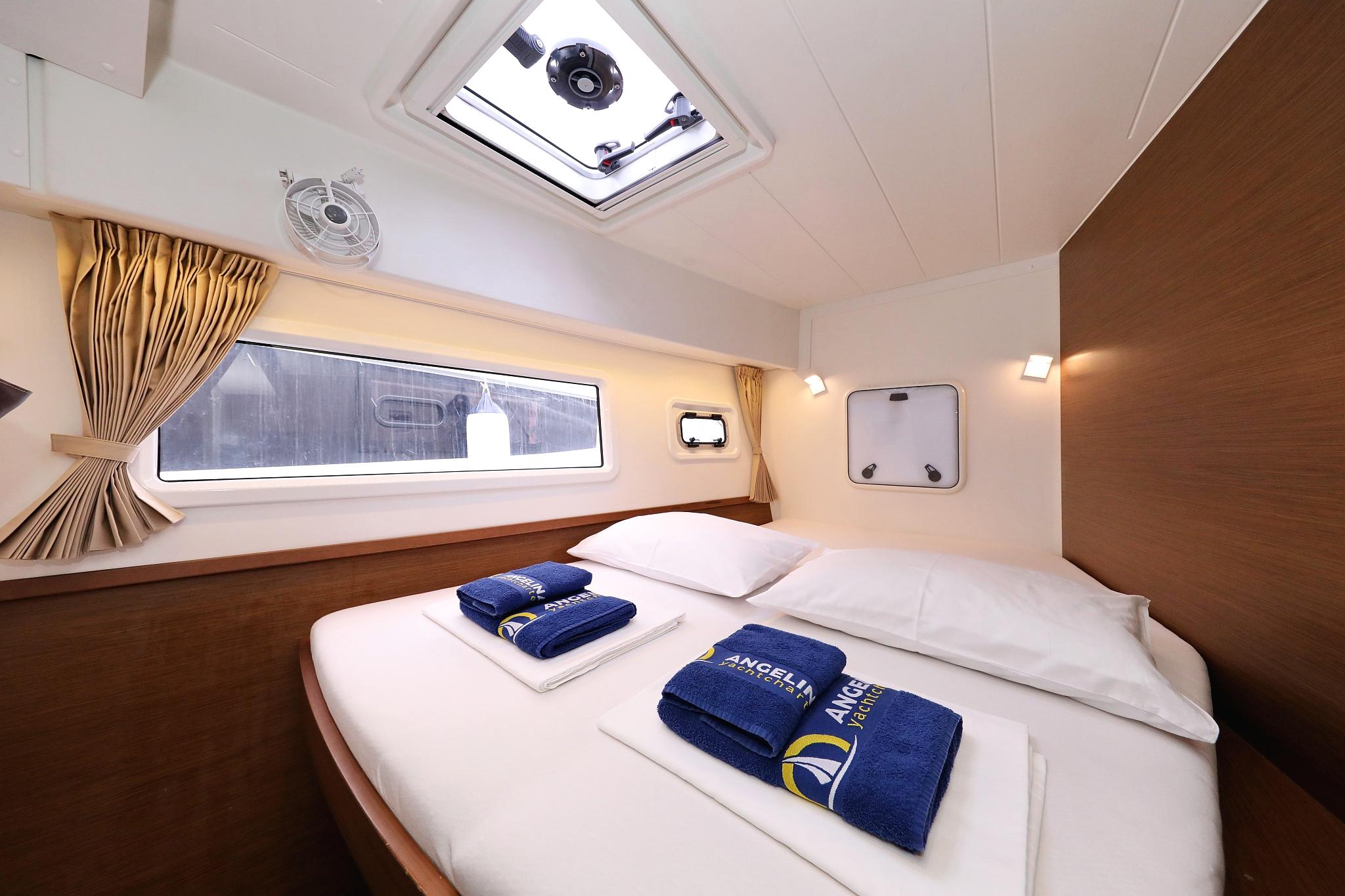 Lagoon 42 - 4 + 2 cab., picture 28